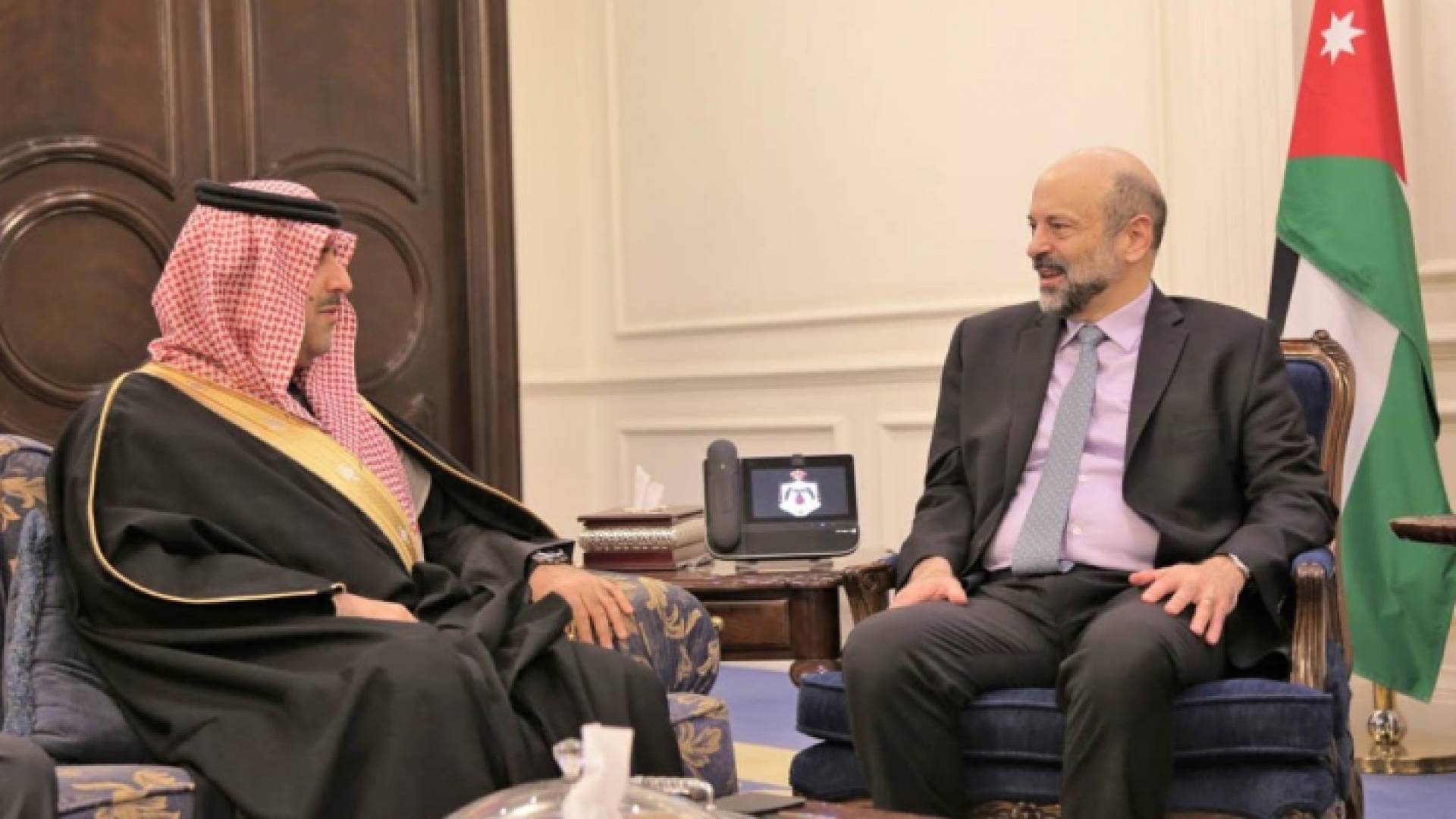 الرزاز يستقبل رئيس ديوان المراقبة العامة بالسعودية