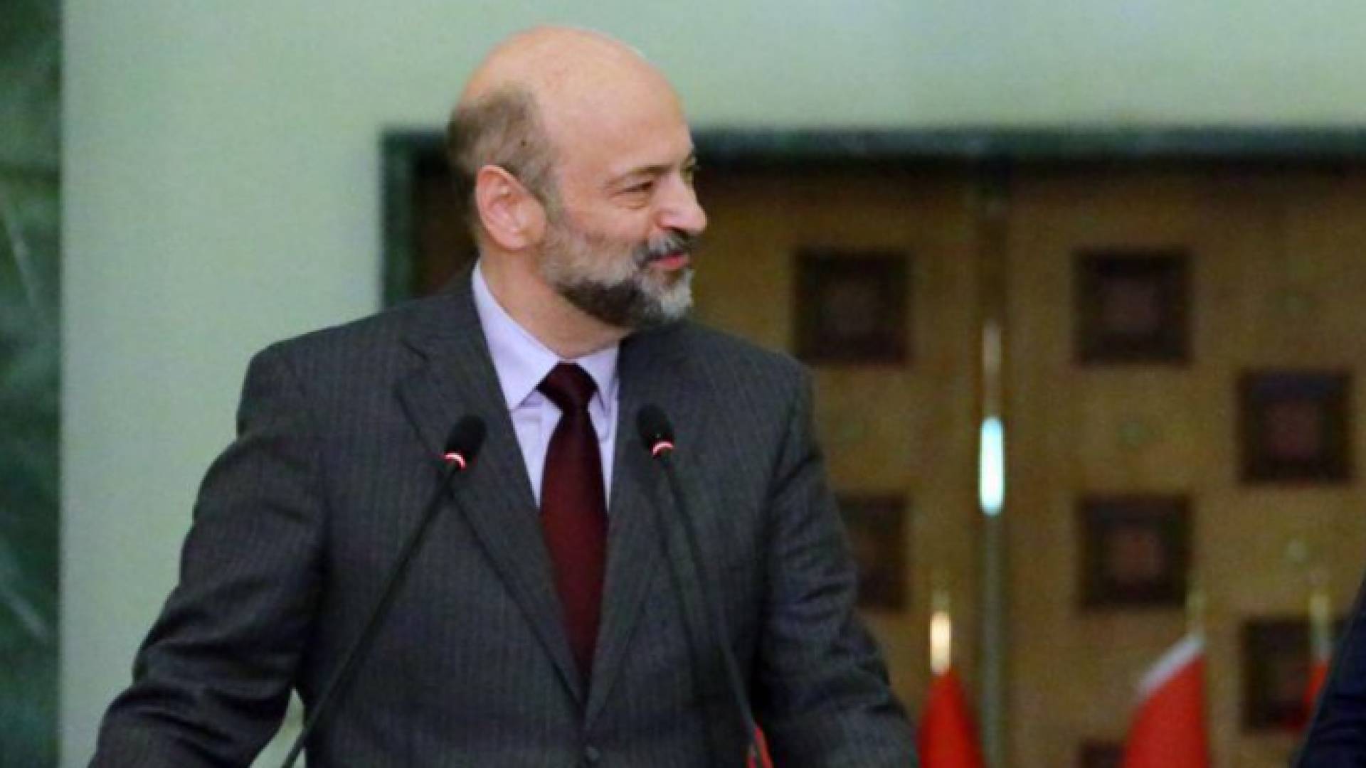 رئيس الوزراء الدكتور عمر الرزاز