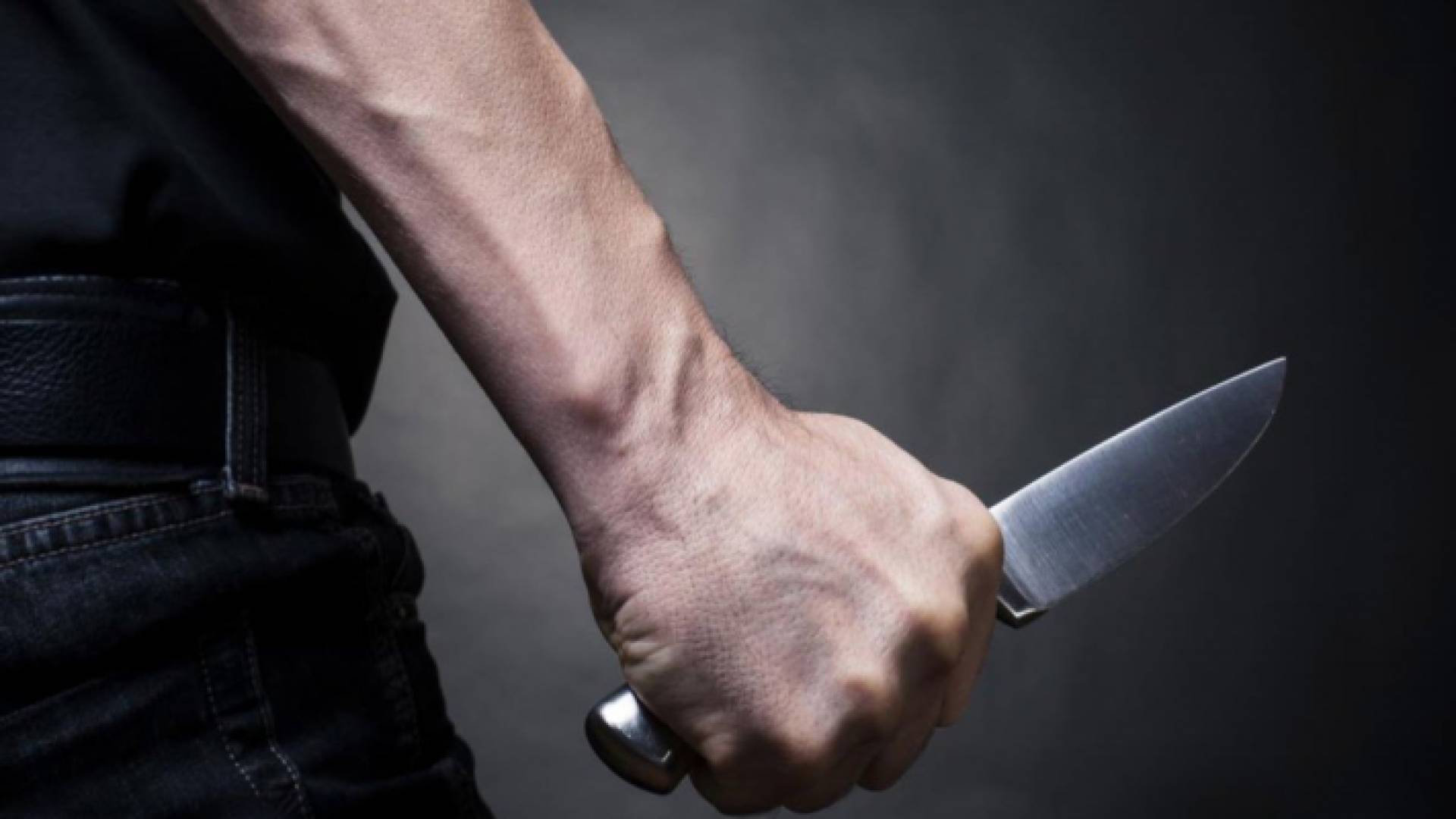 طعن - تعبيرية