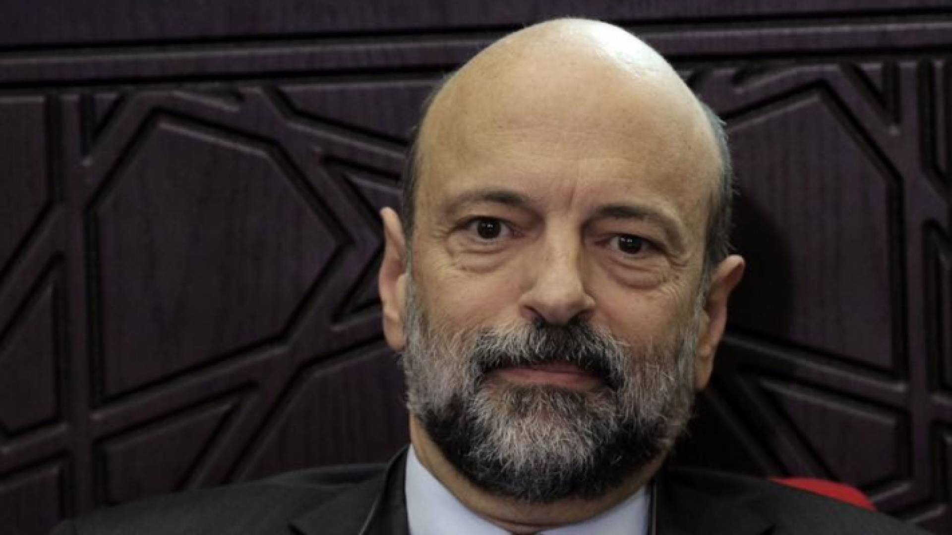 رئيس الوزراء عمر الرزاز - أرشيفية