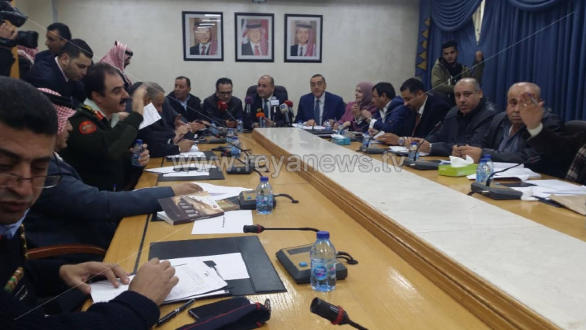 جانب من الجلسة