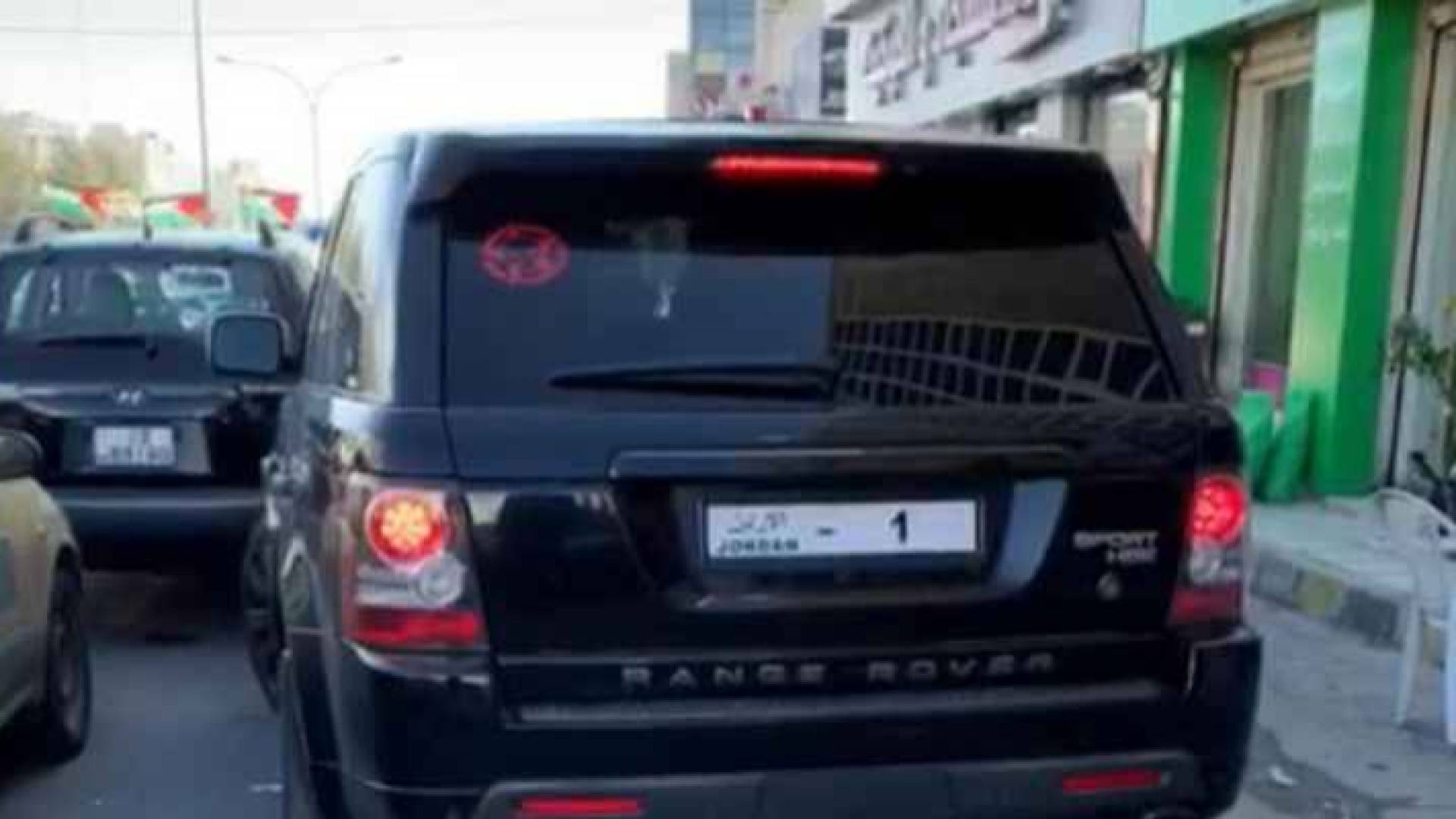 المركبة التي تم ضبطها في محيط الدوار السابع