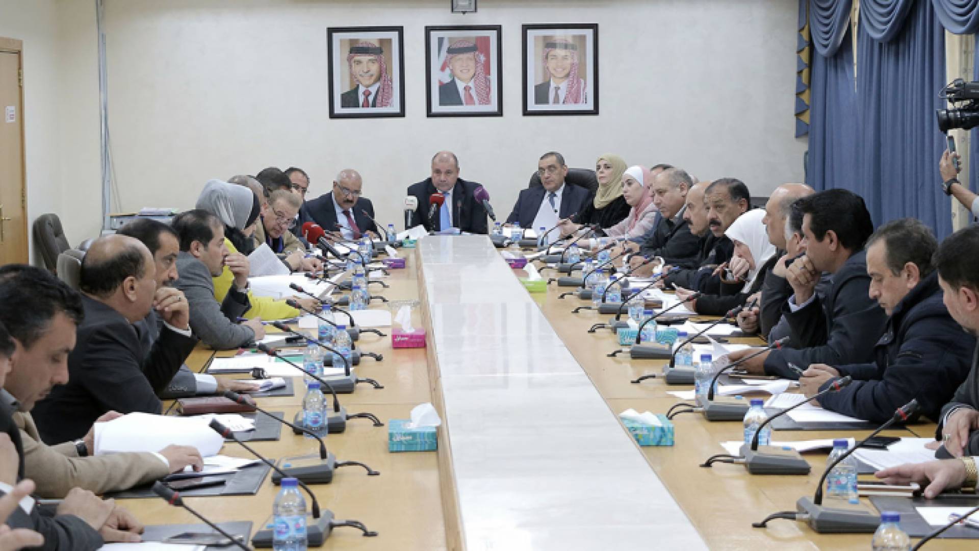 قانونية النواب تدعو لإيجاد قانون عقوبات موحد