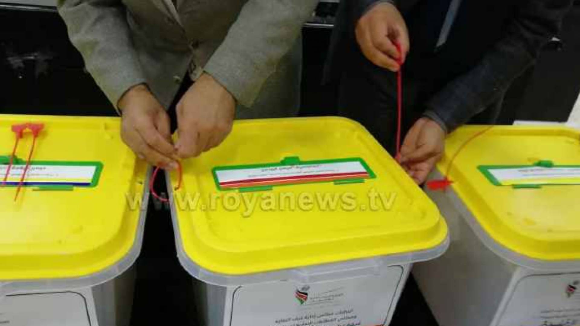 انتهاء عملية الاقتراع في تمام السابعة.. والتمديد لغرفة تجارة عمان ساعة واحدة