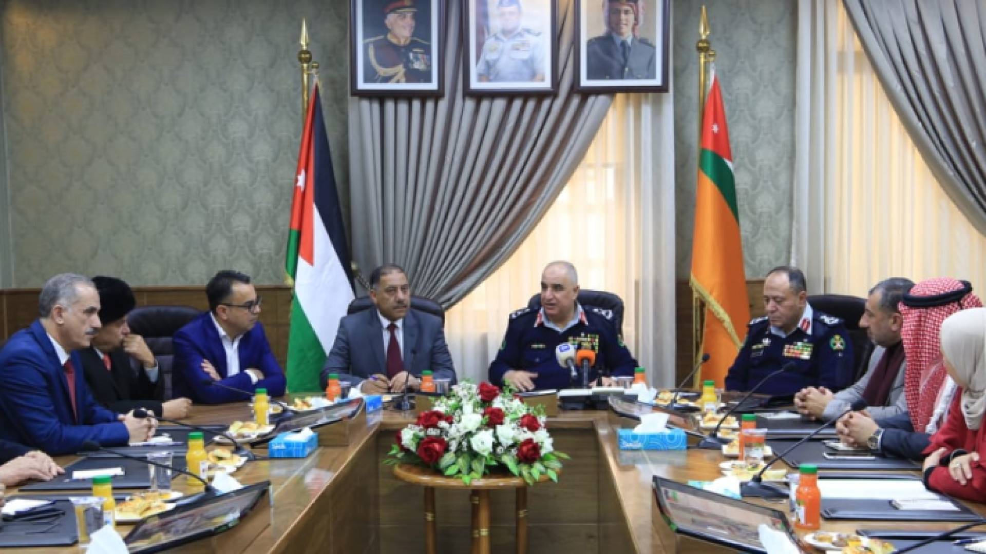 جانب من اللقاء