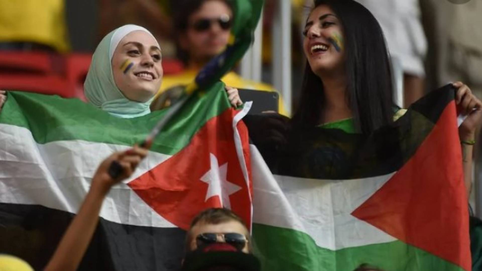 جماهير الأردن وفلسطين