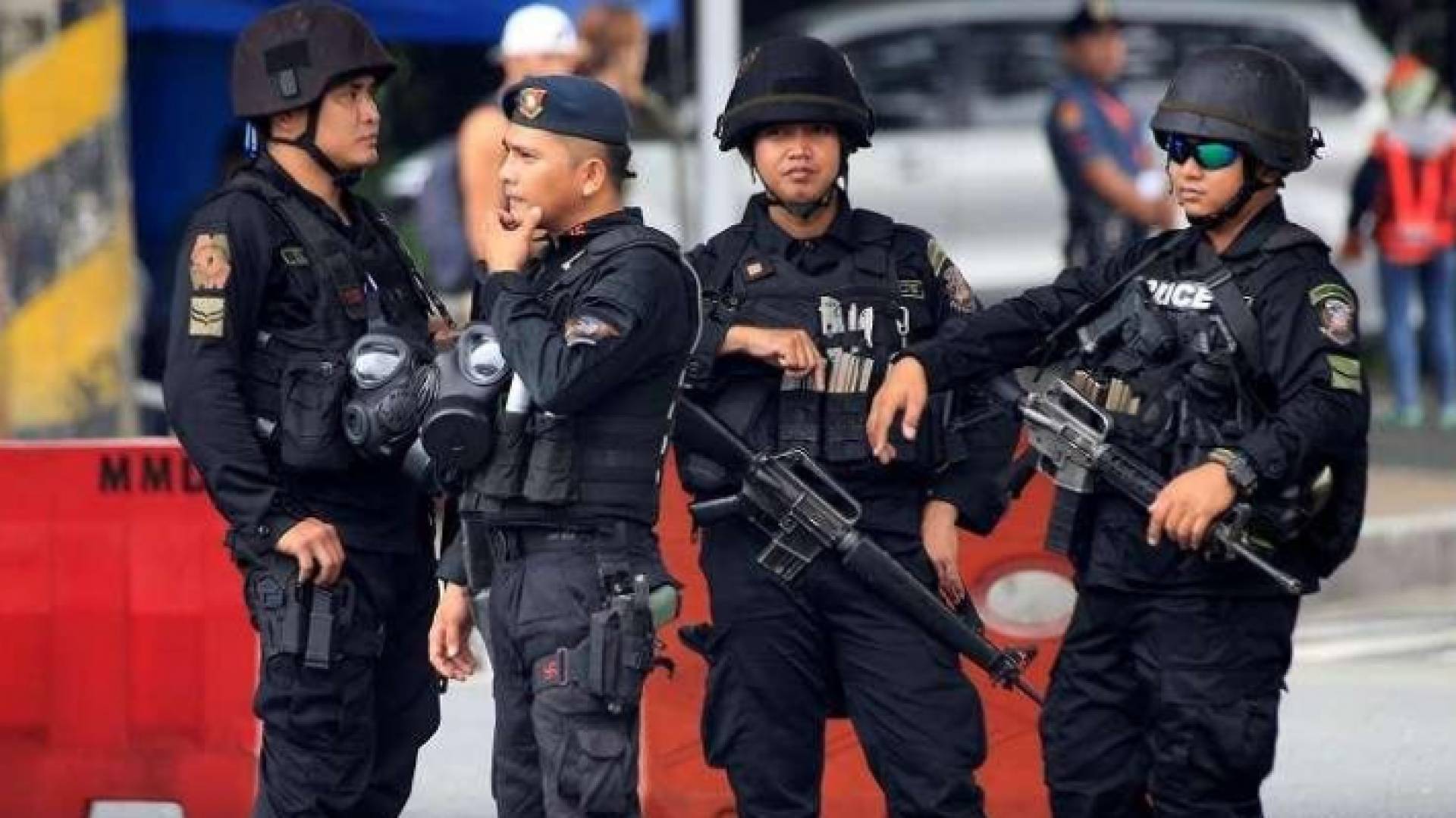 عناصر من الأمن الفلبيني