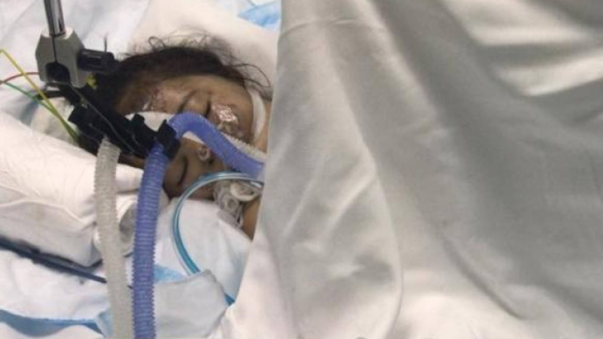 الطفلة ميرا