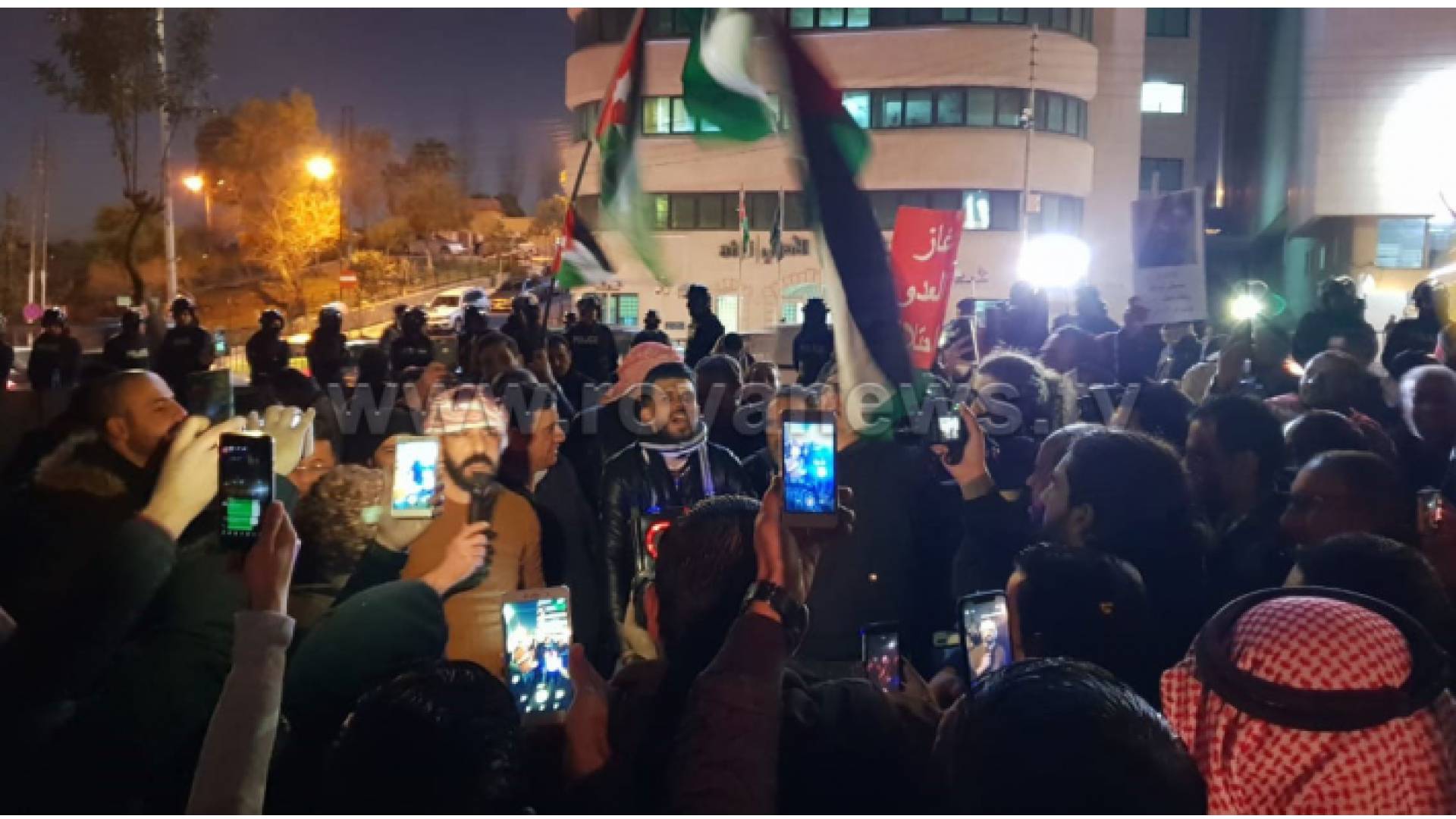 وقفة احتجاجية في محيط الدوار الرابع