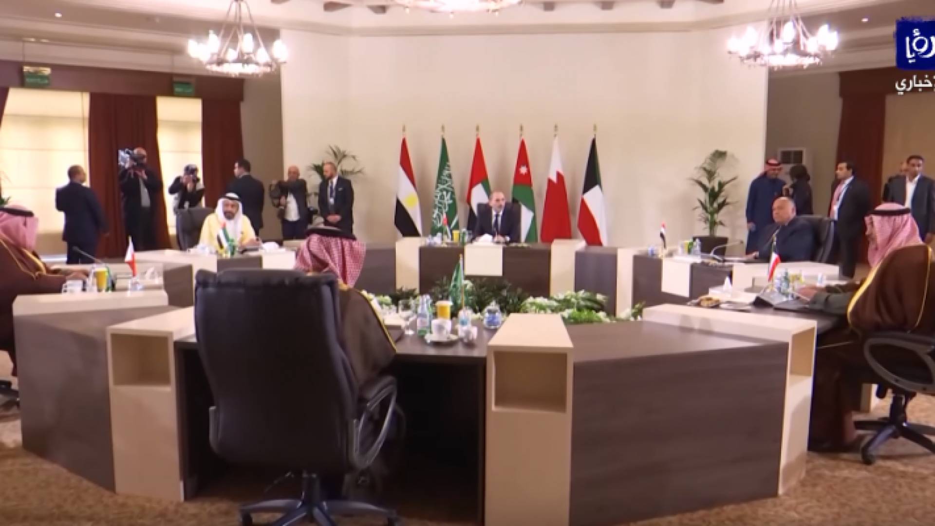 الصورة من الاجتماع