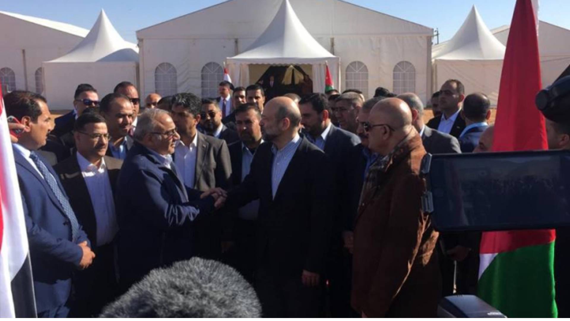 الأردن والعراق يصدران بيانا مشتركا عقب المباحثات على معبر طريبيل الكرامة