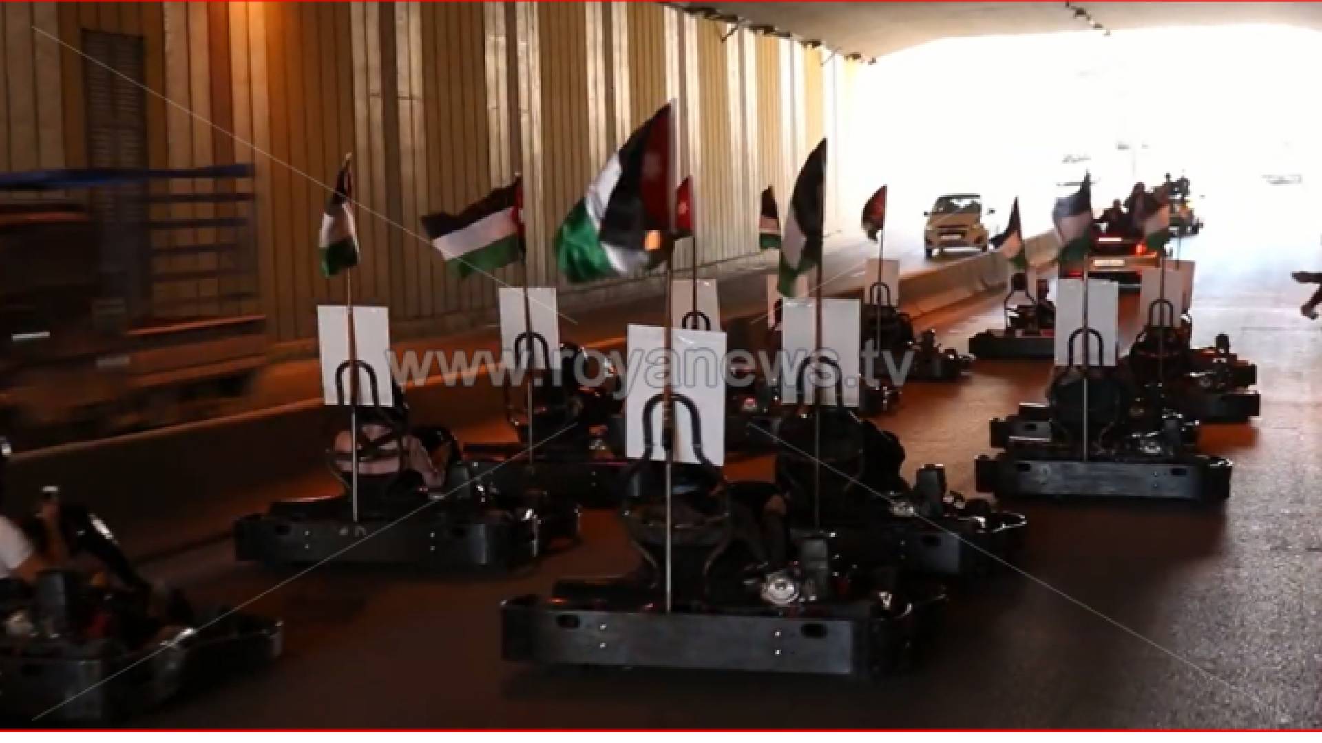 مسيرة للاحتفال بعيد ميلاد الملك في اربد