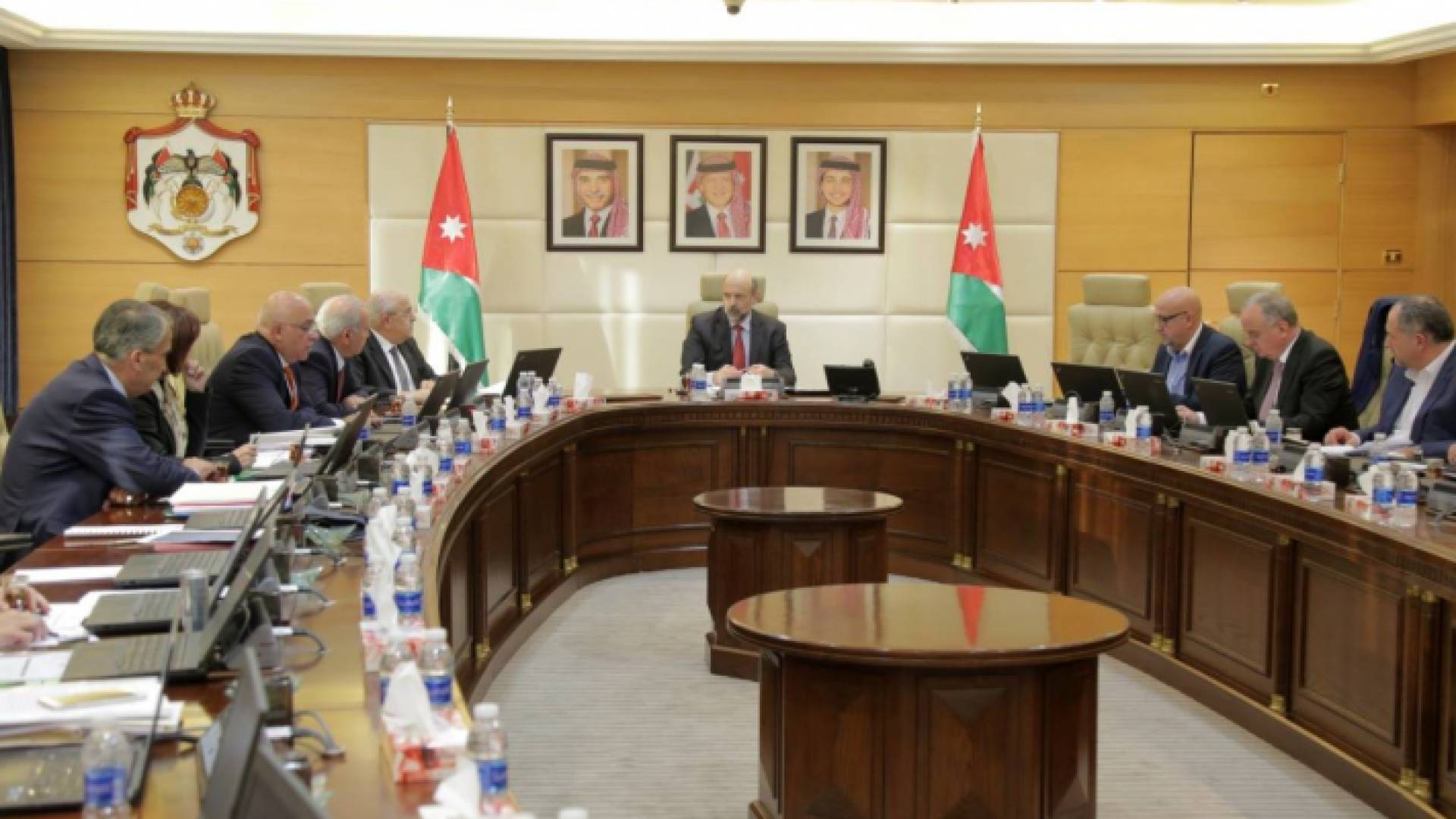 مجلس الوزراء