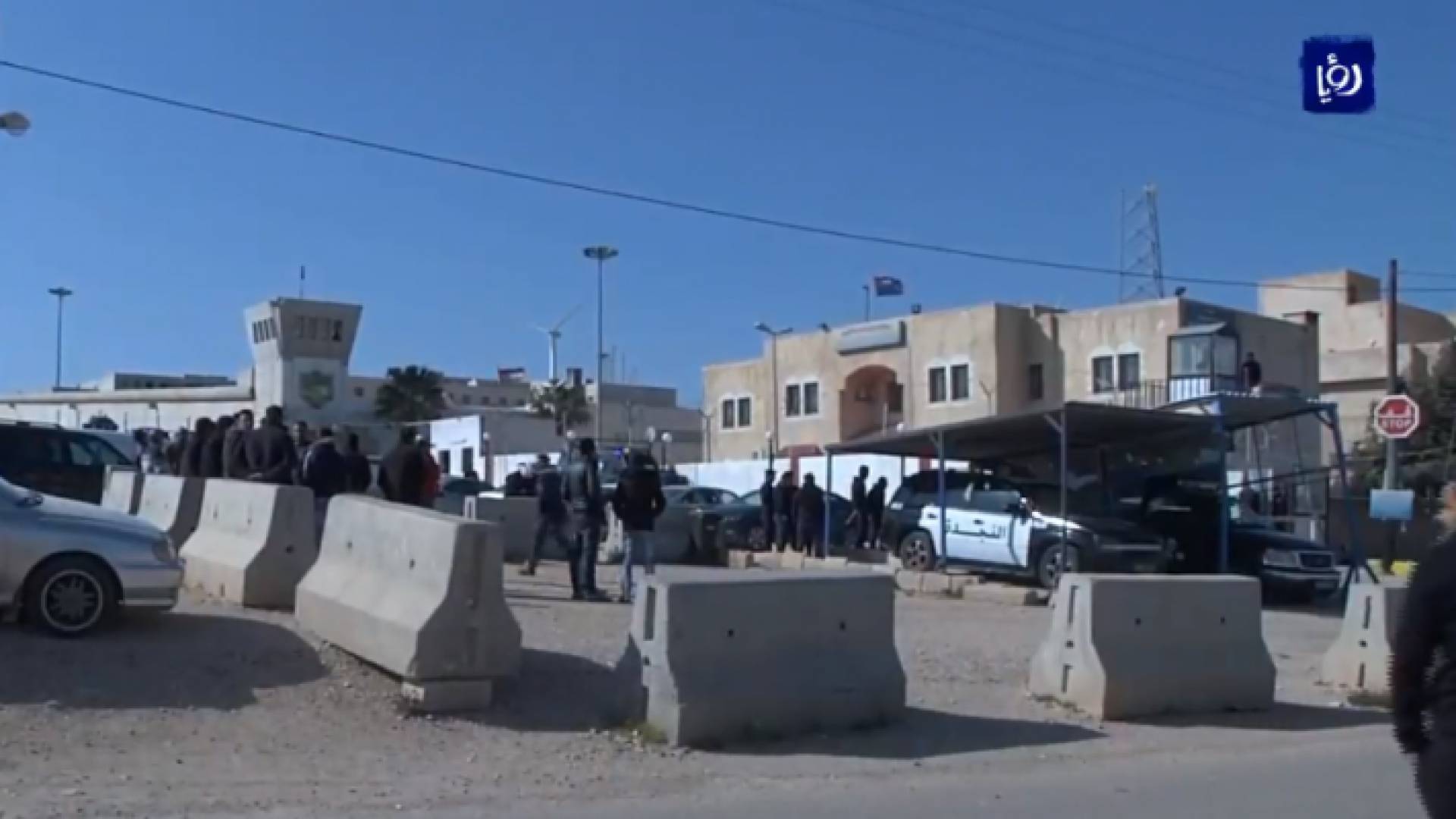 من أمام مركز اصلاح وتأهيل اربد