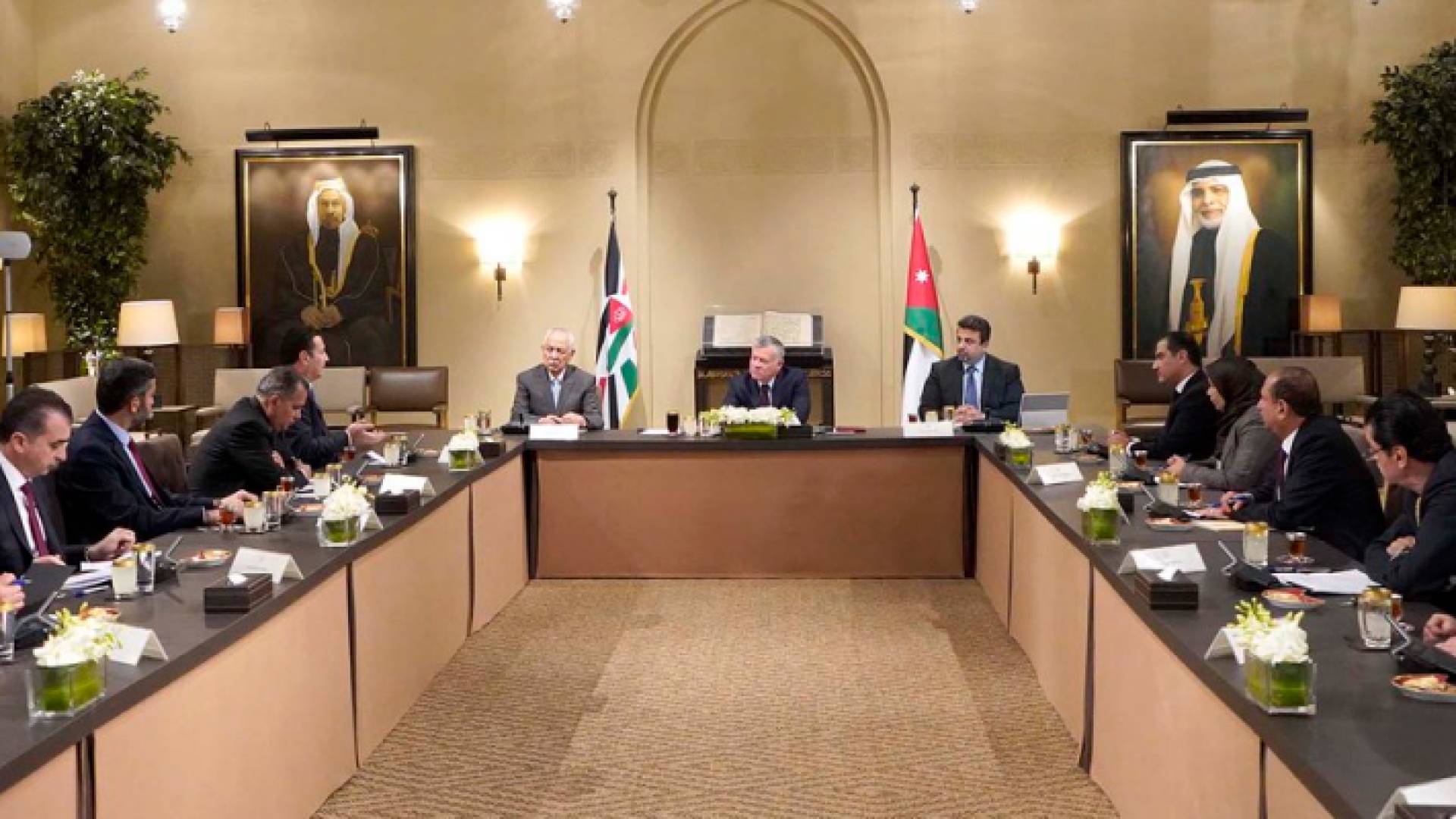 خلال اللقاء