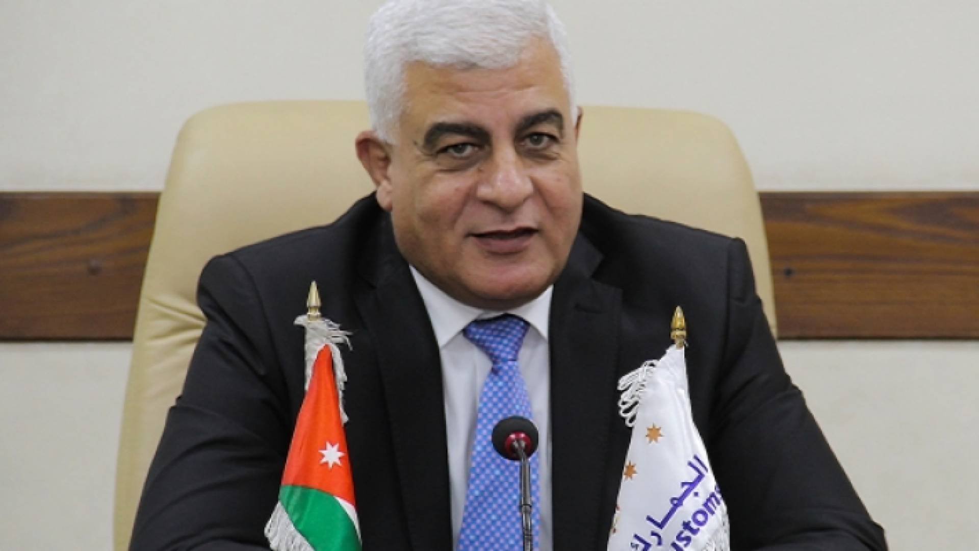 مدير الجمارك السابق وضاح الحمود