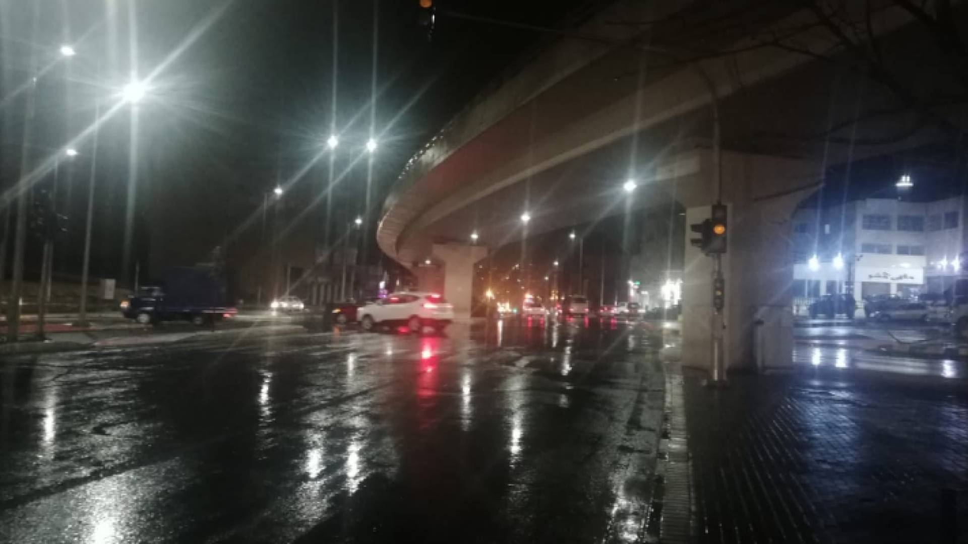 الأمطار في العاصمة عمان مساء الأربعاء