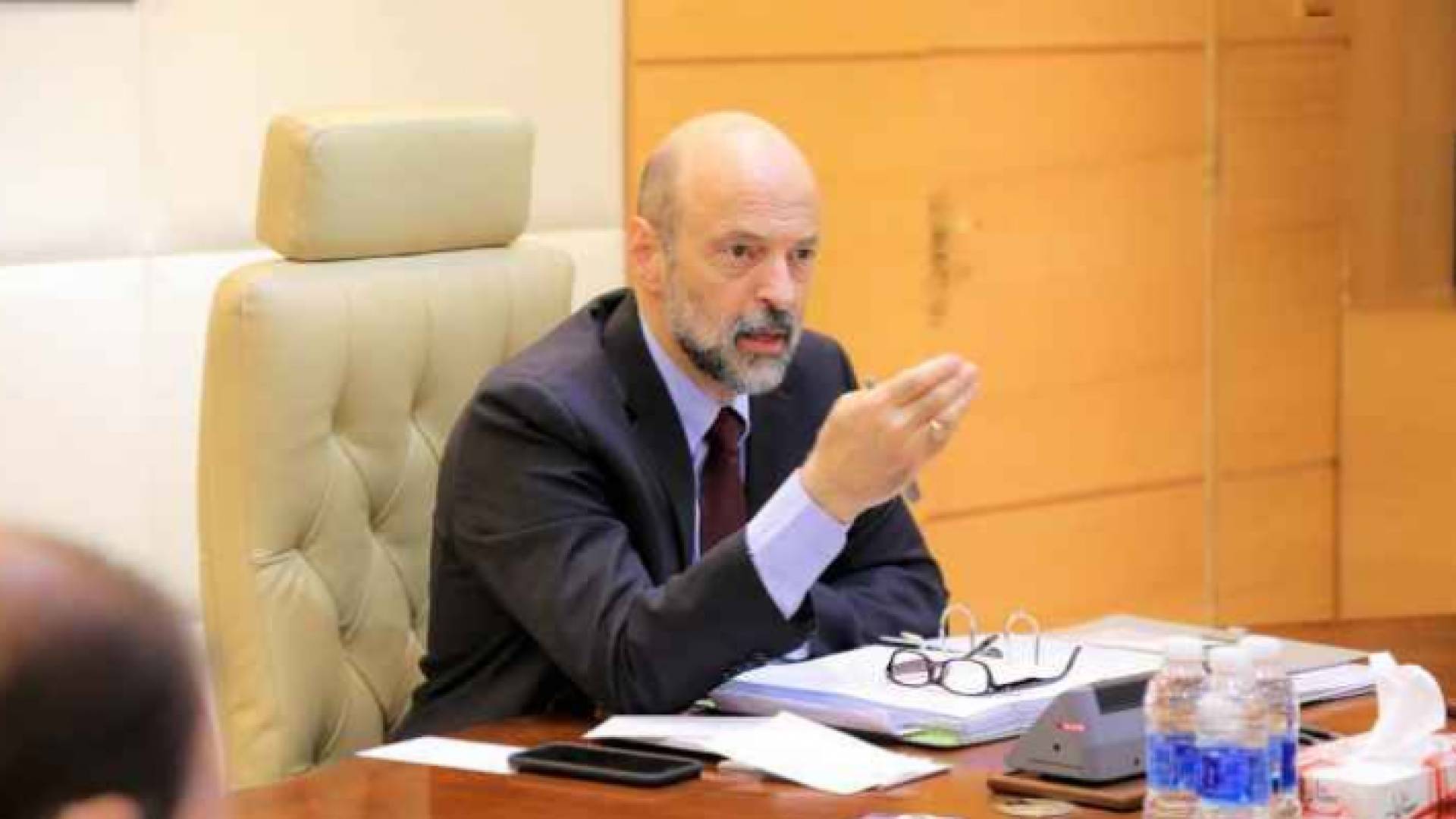 رئيس الوزراء الدكتور عمر الرزاز - ارشيفية