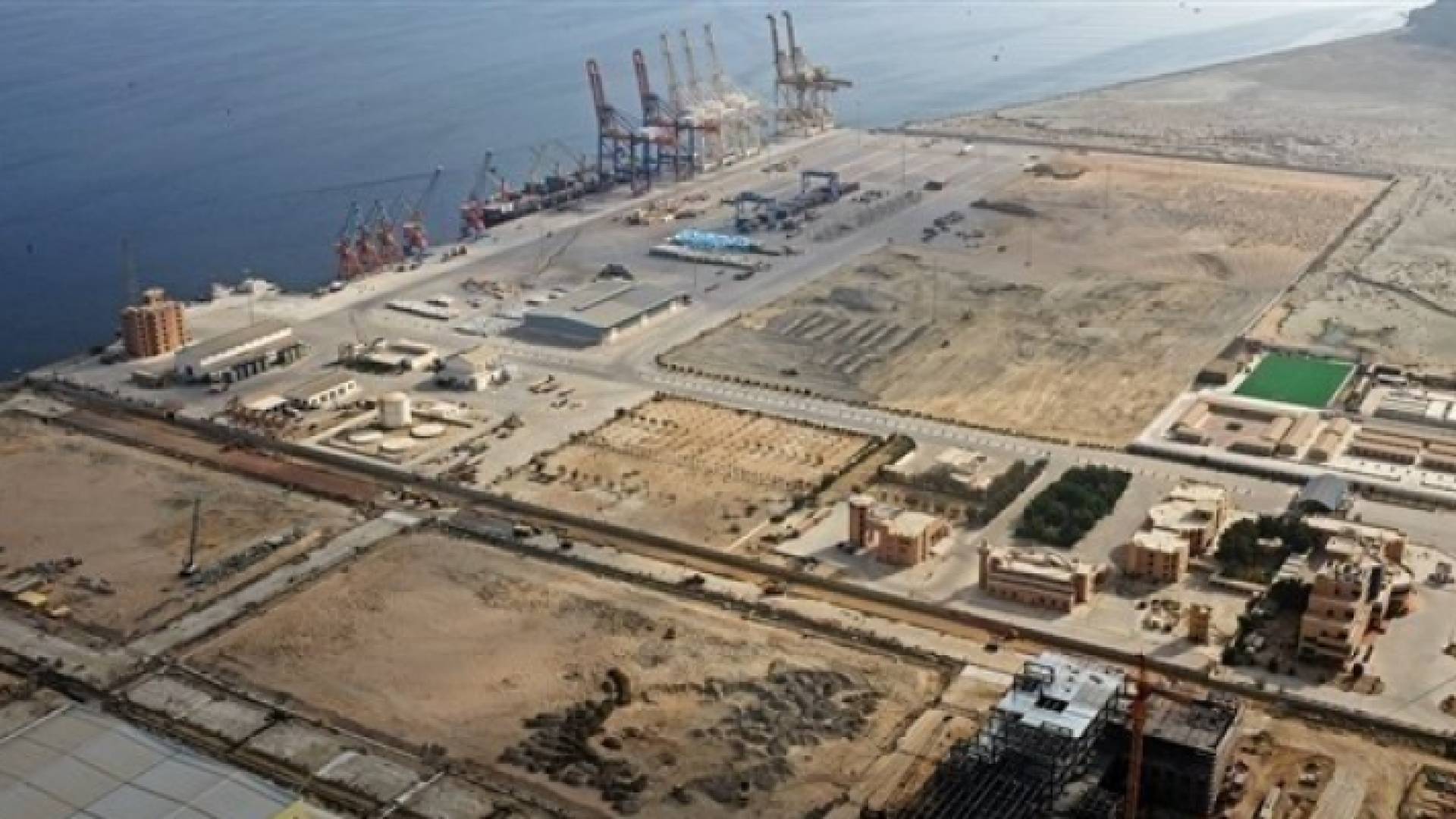 ميناء غوادر الباكستاني على بحر العرب - رويترز