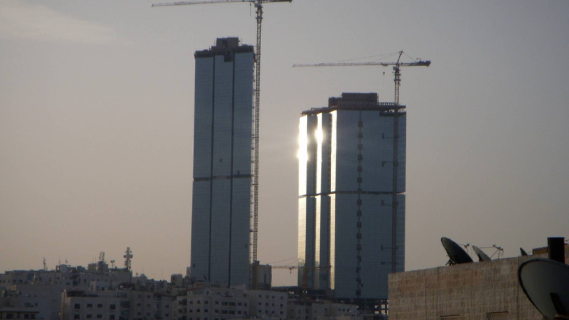 أبراج السادس