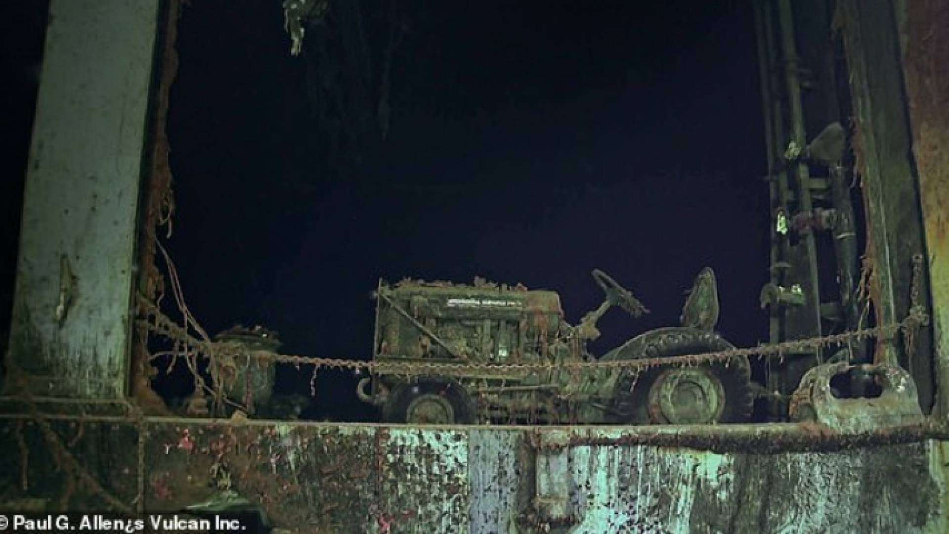 العثور على حاملة طائرات أمريكية