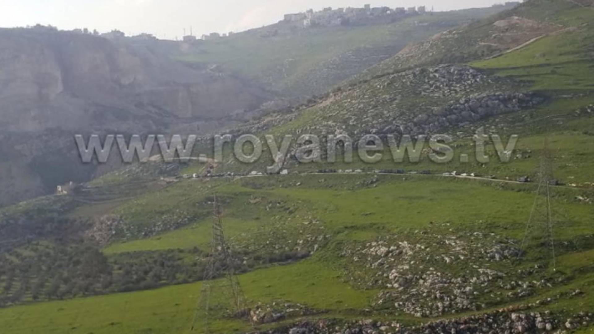 من مكان الانفجار