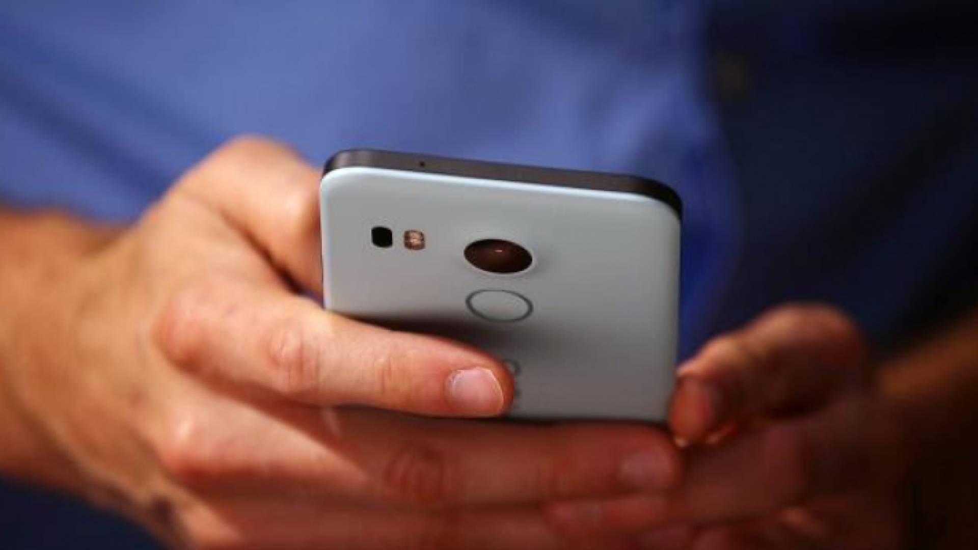 هاتف ذكي - ارشيفية