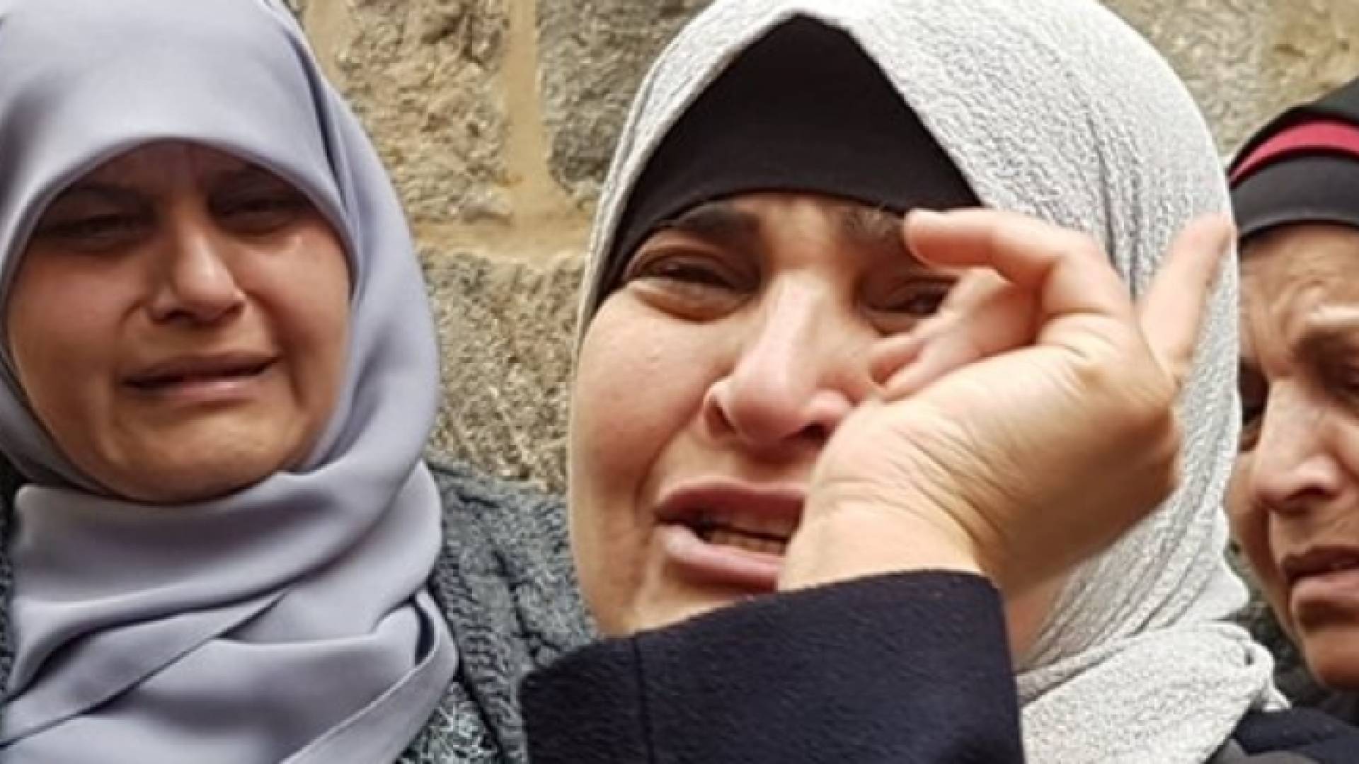 طرد عائلة مقدسية وتسليم منزلها للمستوطنين