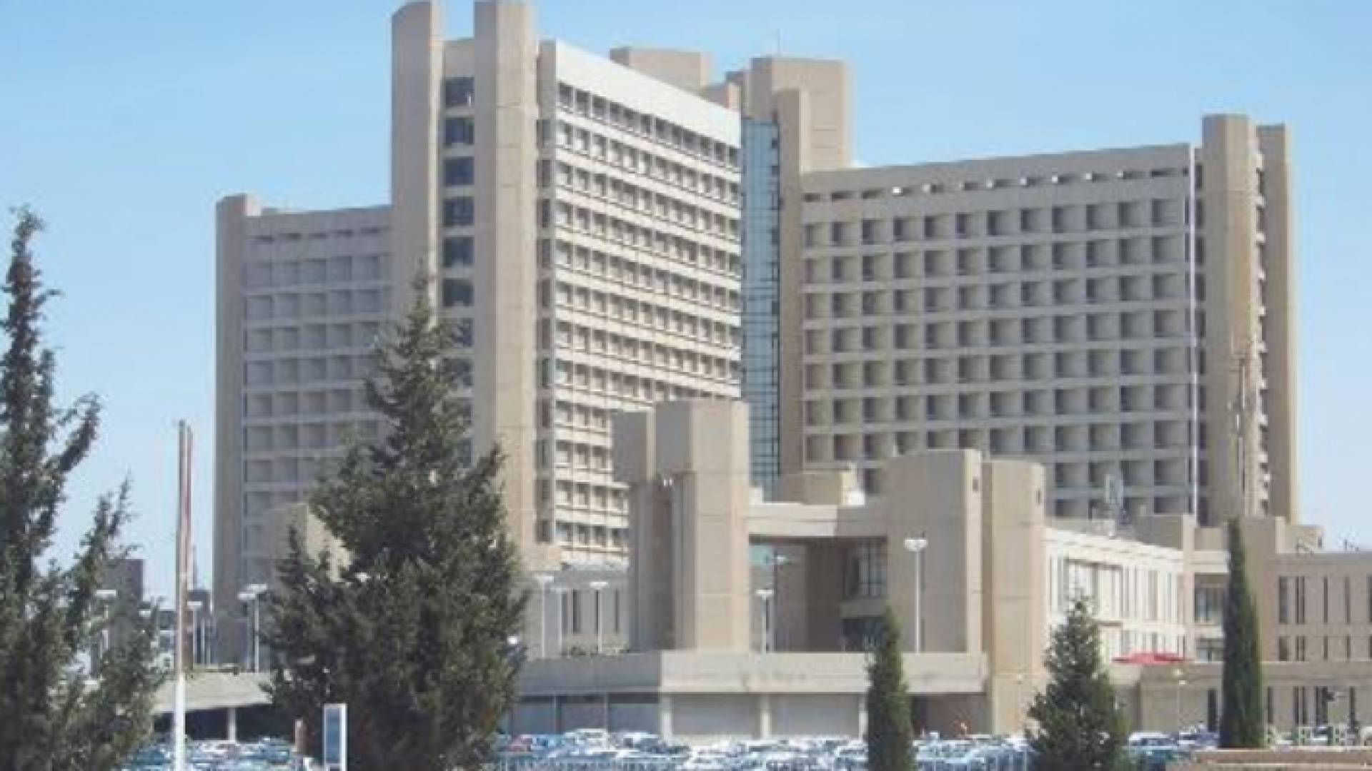 مستشفى الملك المؤسس