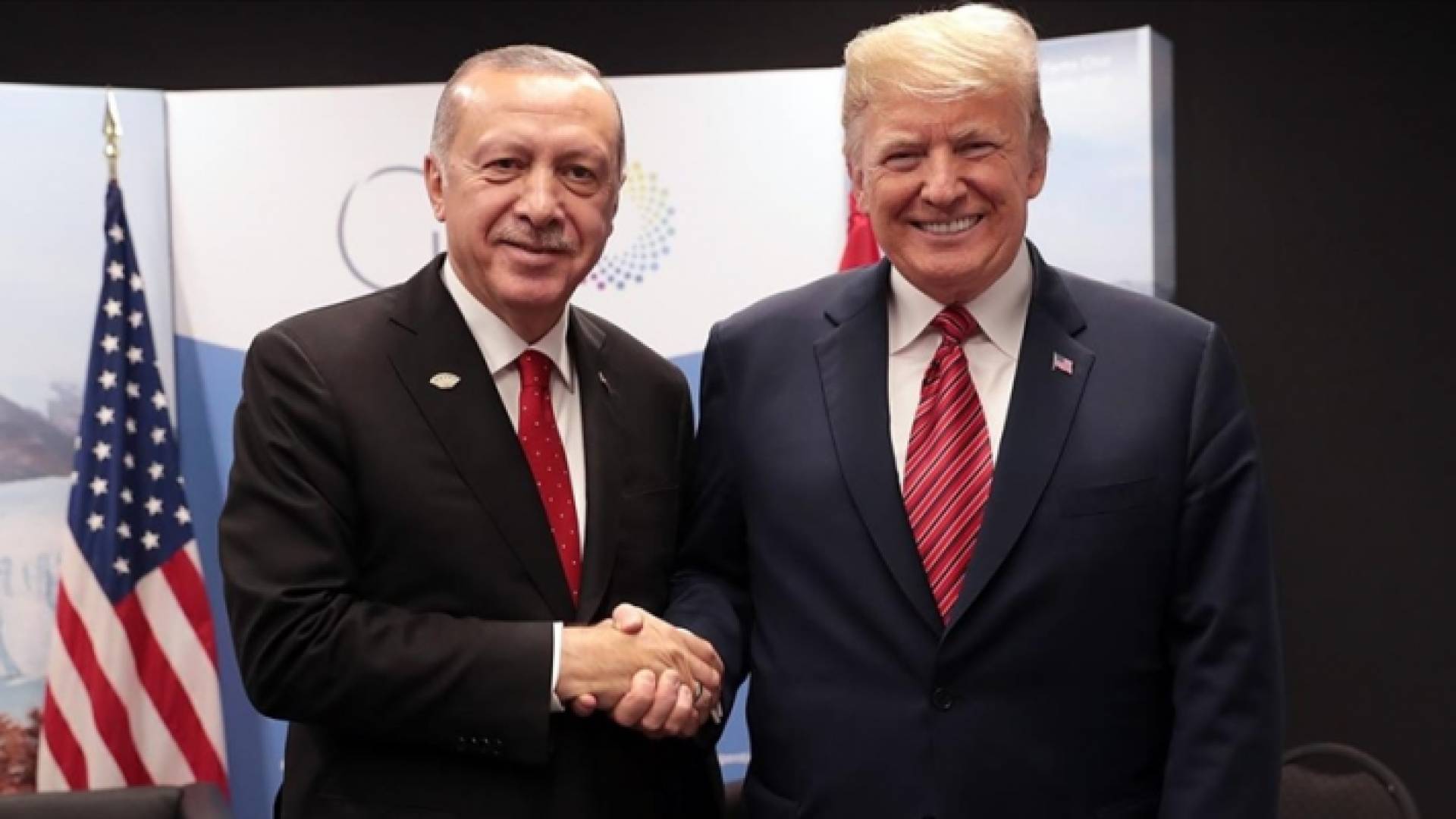 الرئيس التركي رجب طيب أردوغان ونظيره الأمريكي دونالد ترامب