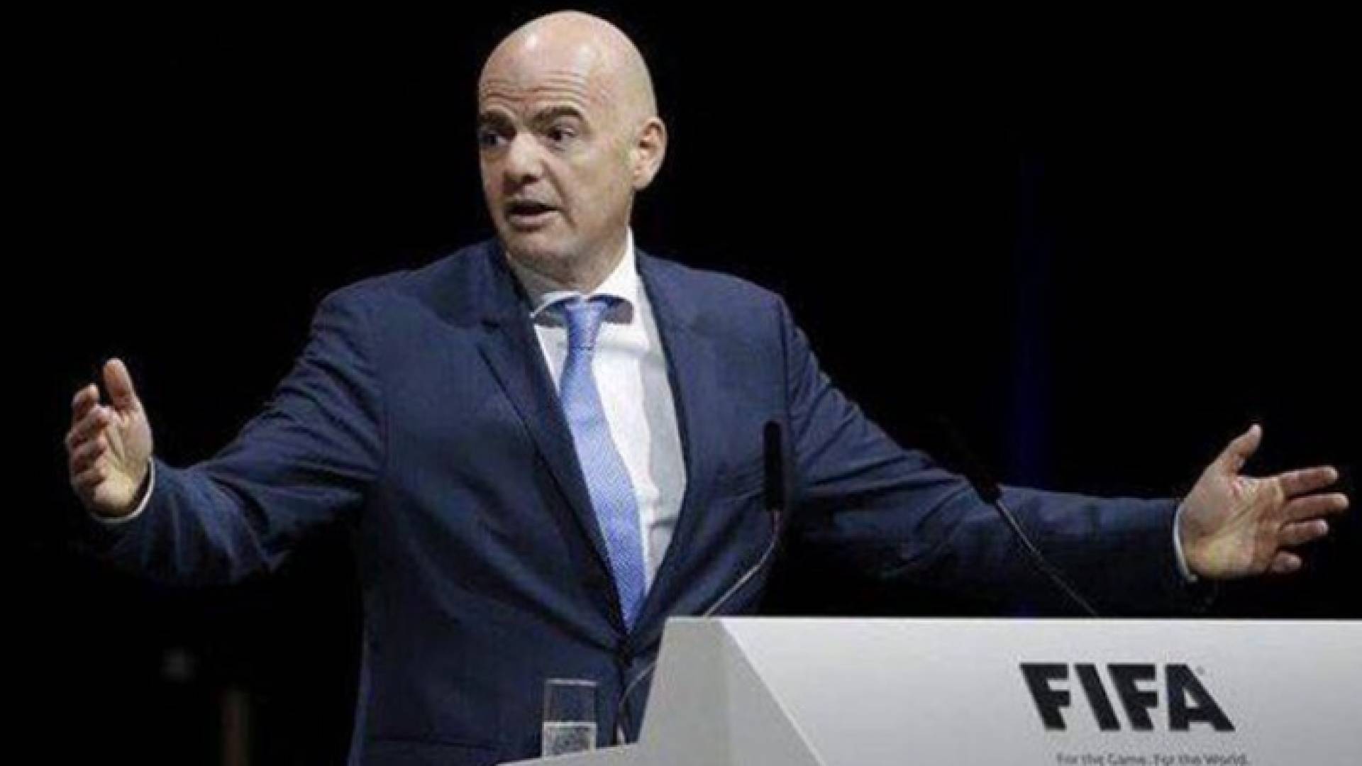 جيانى إنفانتينو رئيس الاتحاد الدولى لكرة القدم