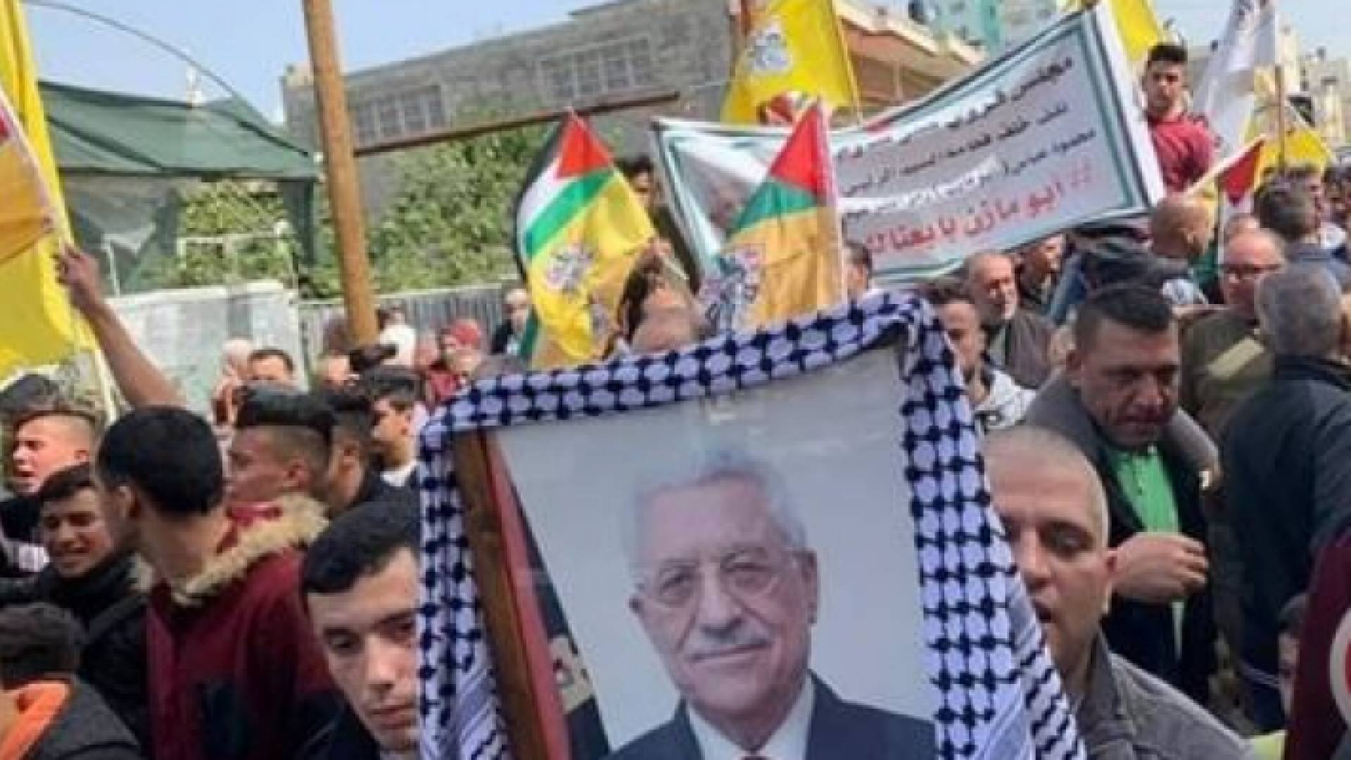 من المسيرات