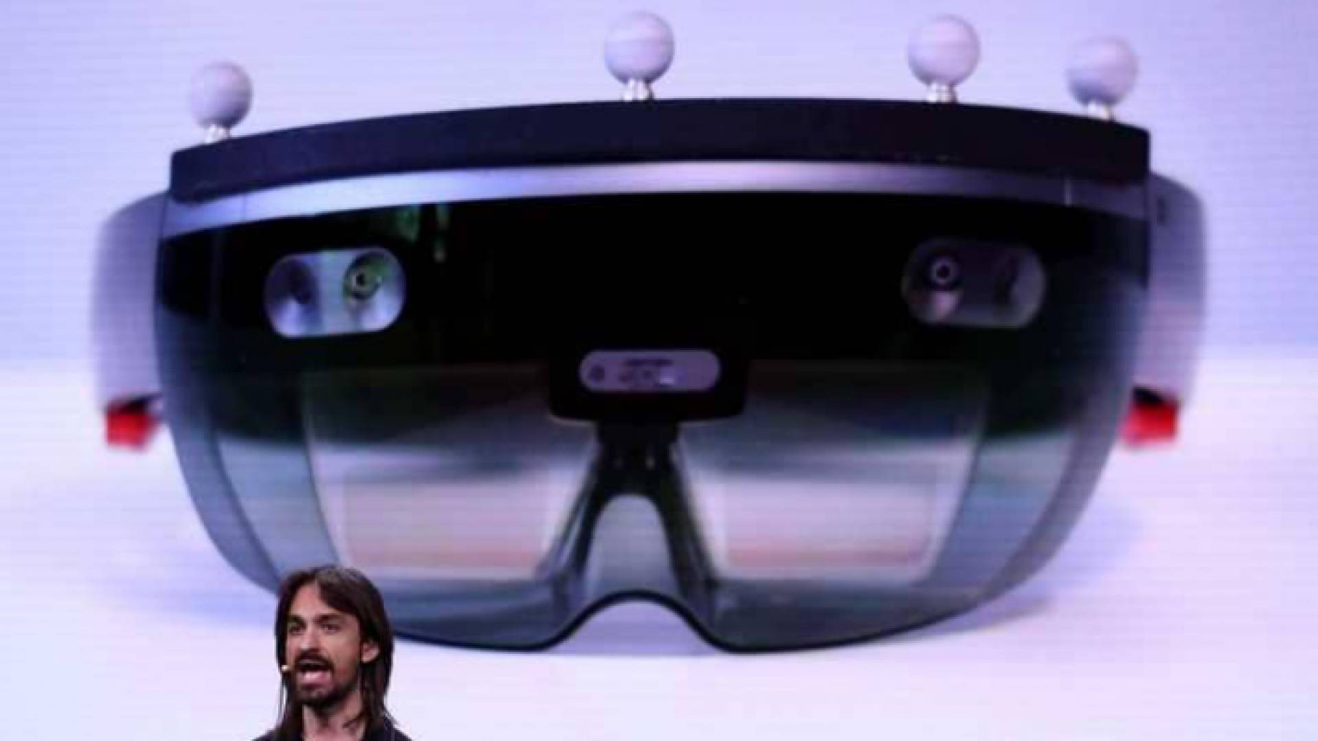 مايكروسوفت تطلق "النظارة الخارقة"