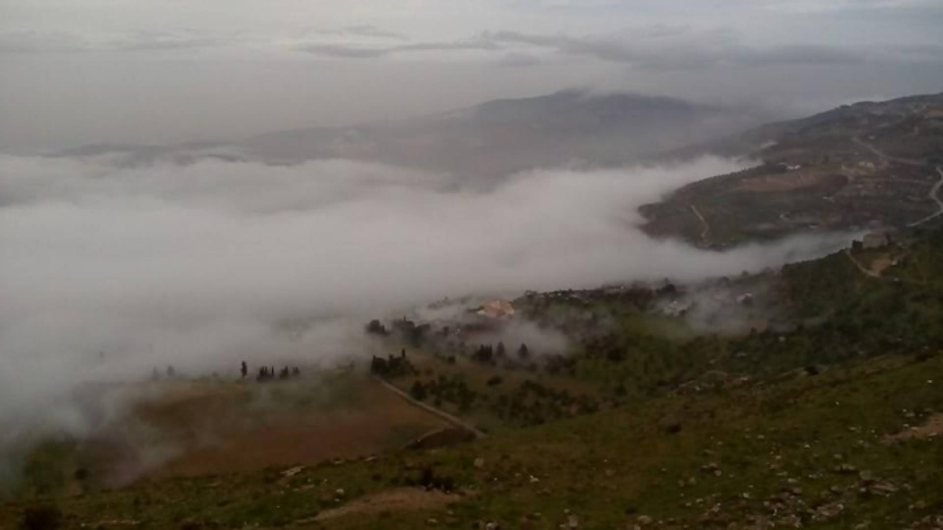 صورة من مدينة السلط خلال المنخفض الاخير