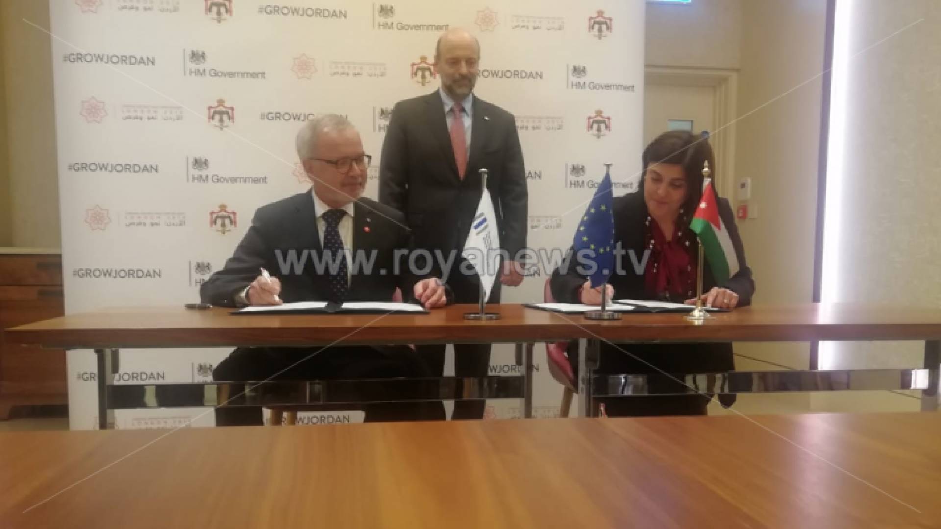 مساعدات بريطانية للمملكة تتضمن منحة بقيمة 840 مليون دولار