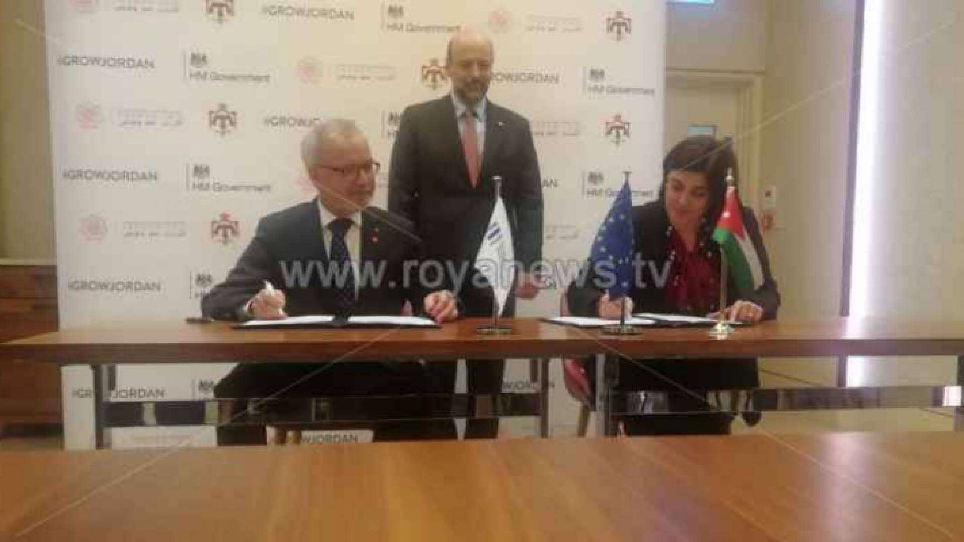 مساعدات بريطانية للمملكة تصل الى 840 مليون دولار