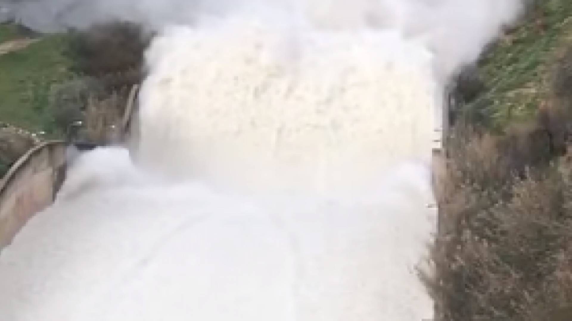 امتلاء سد الملك طلال لأول مرة منذ نحو 40 عاما