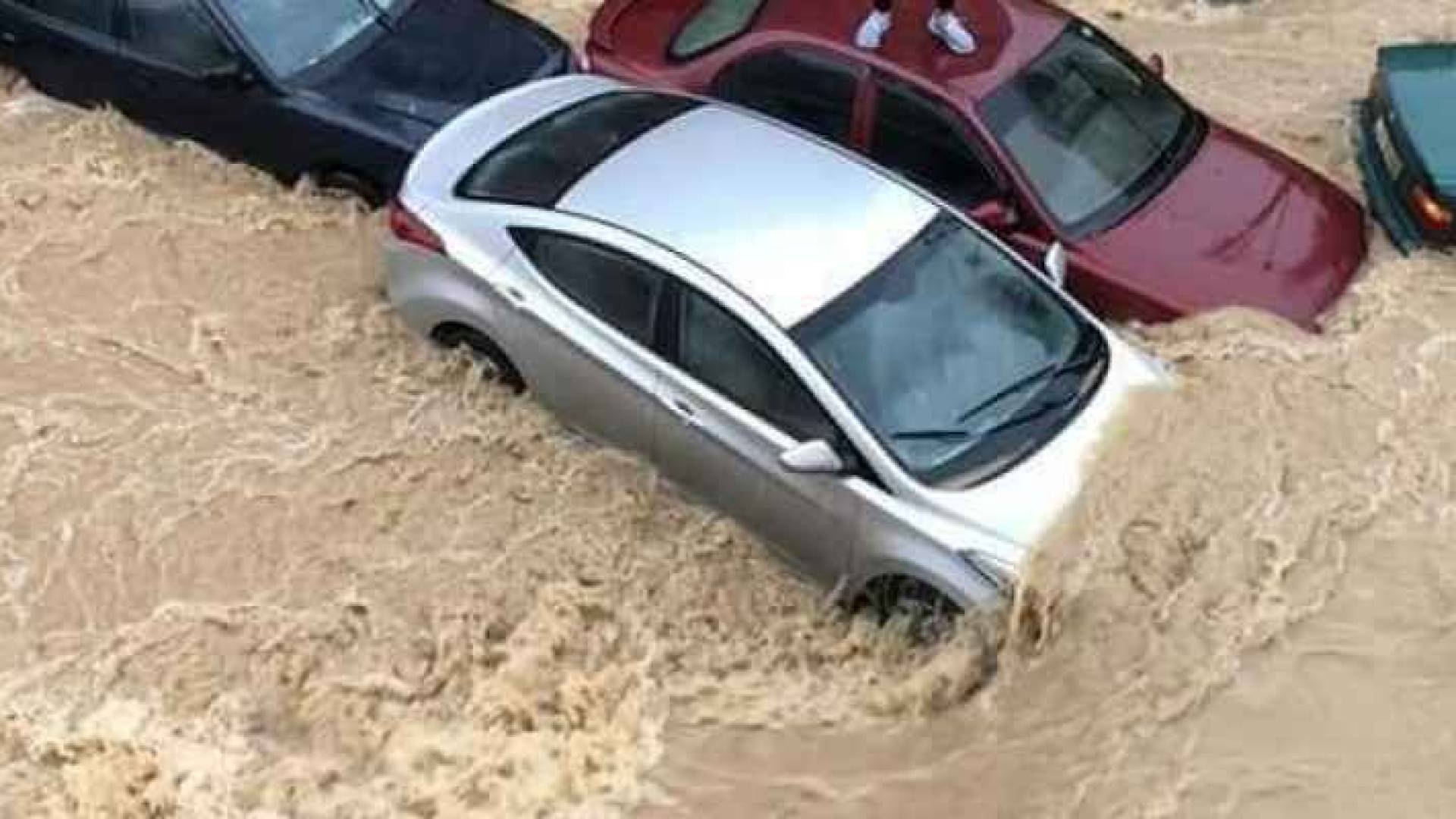 من جمع المياه في وسط البلد