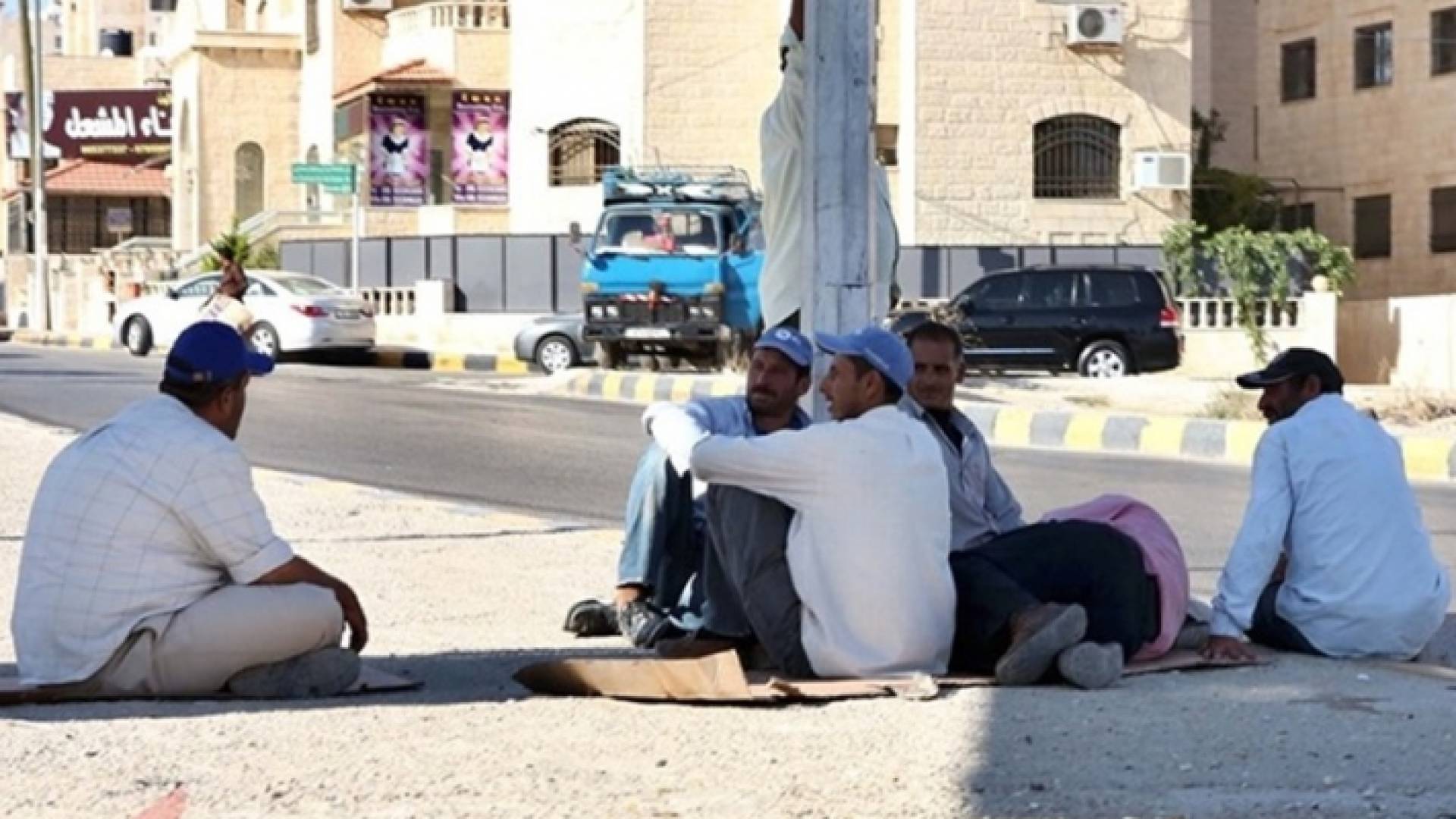 عمال وافدين في شوارع العاصمة عمان