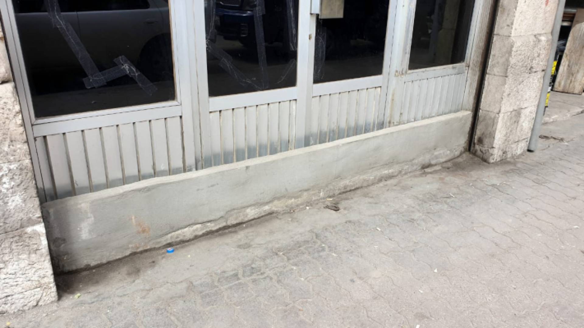 احد المحال التجارية في وسط البلد بالعاصمة عمان