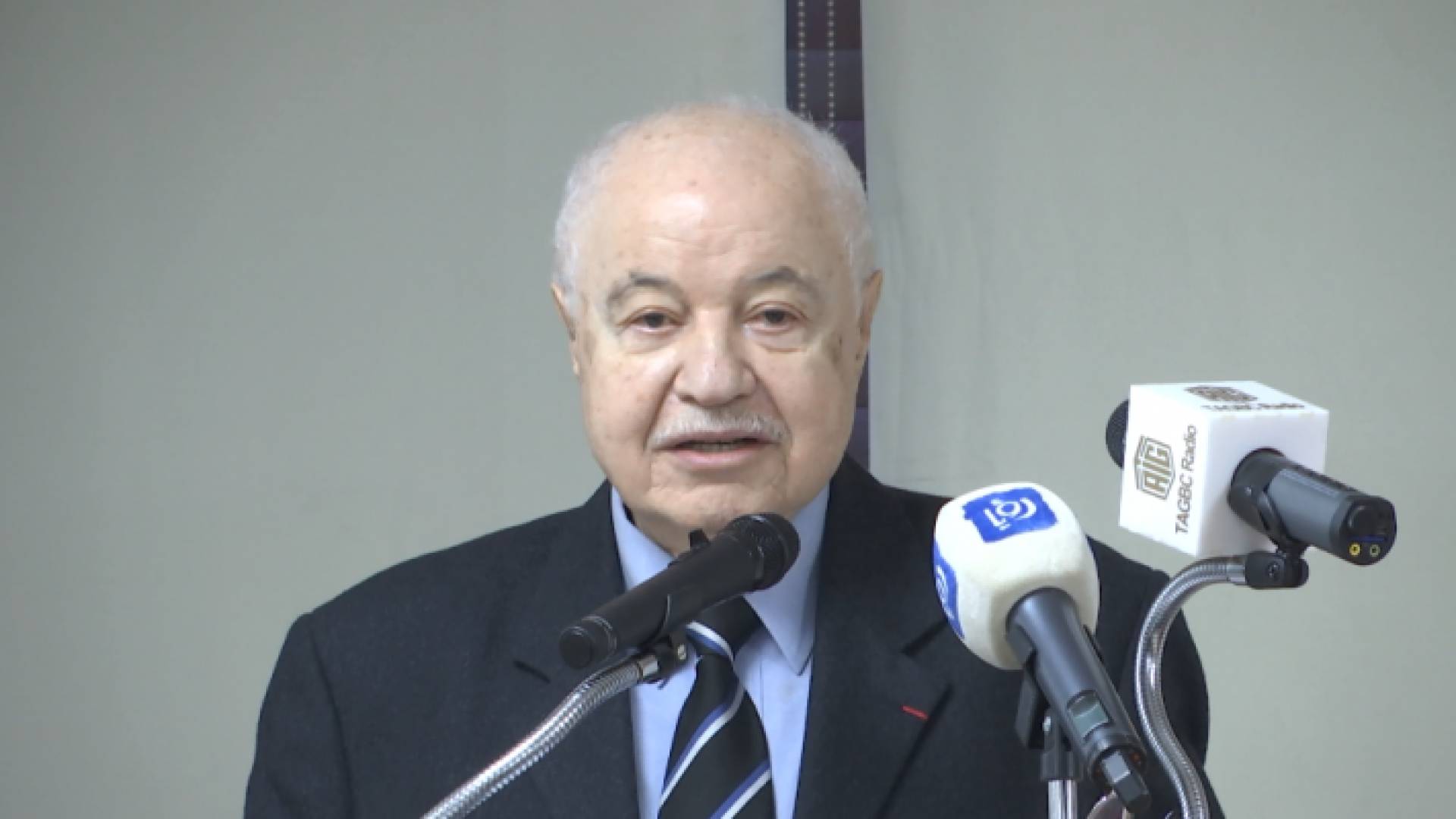 طلال ابو غزالة