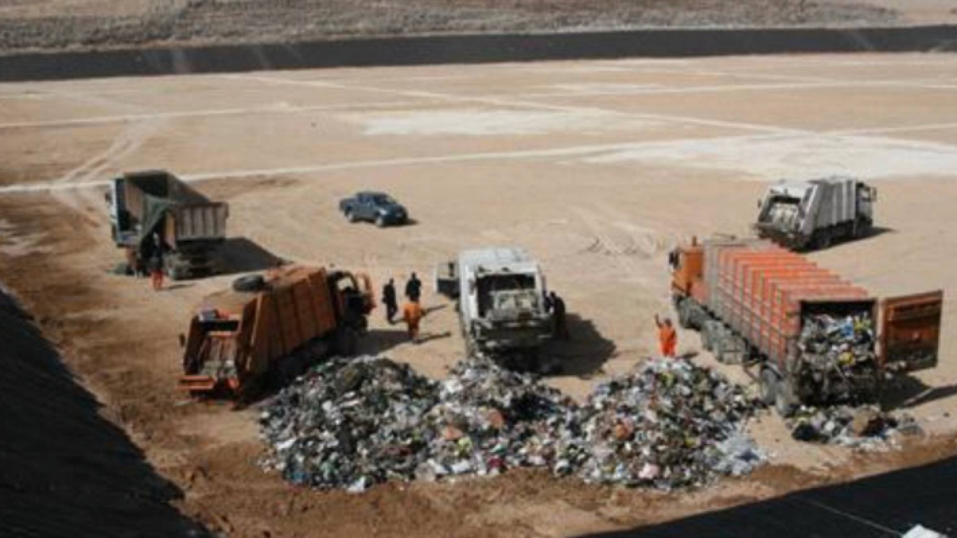 مكب الغباوي - ارشيفية