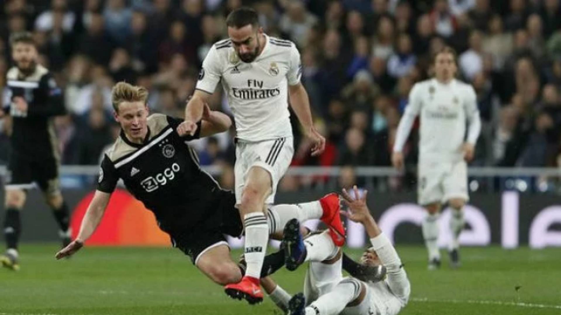 ريال مدريد يكشف عن طبيعة إصابة كارفاخال