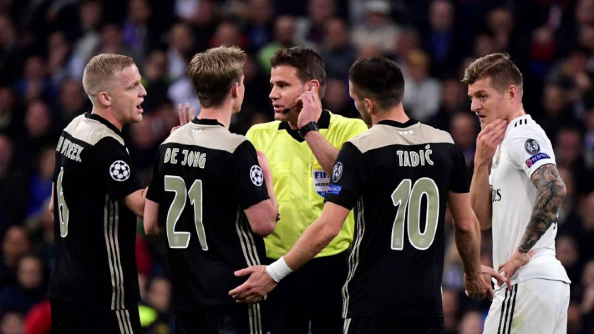 من لقاء مدريد واياكس