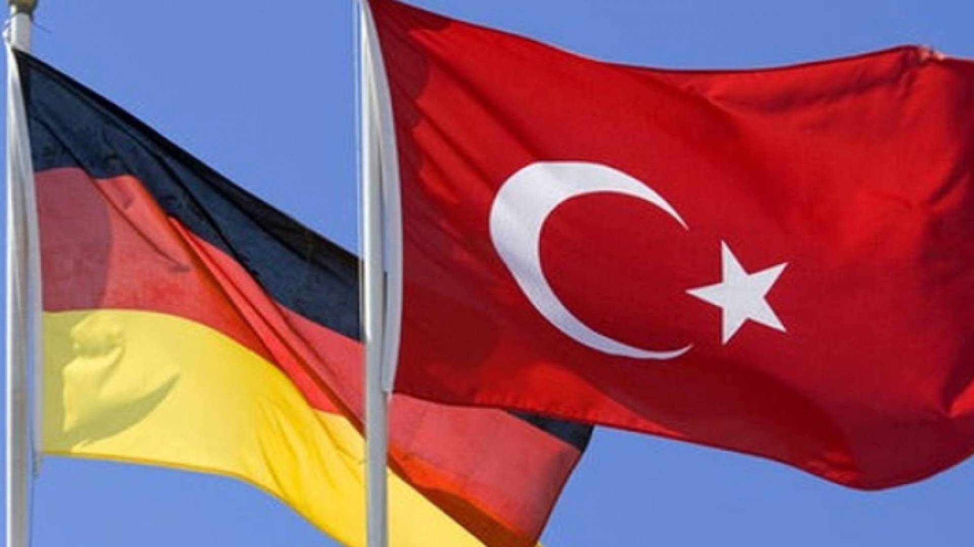 علم تركيا والمانيا