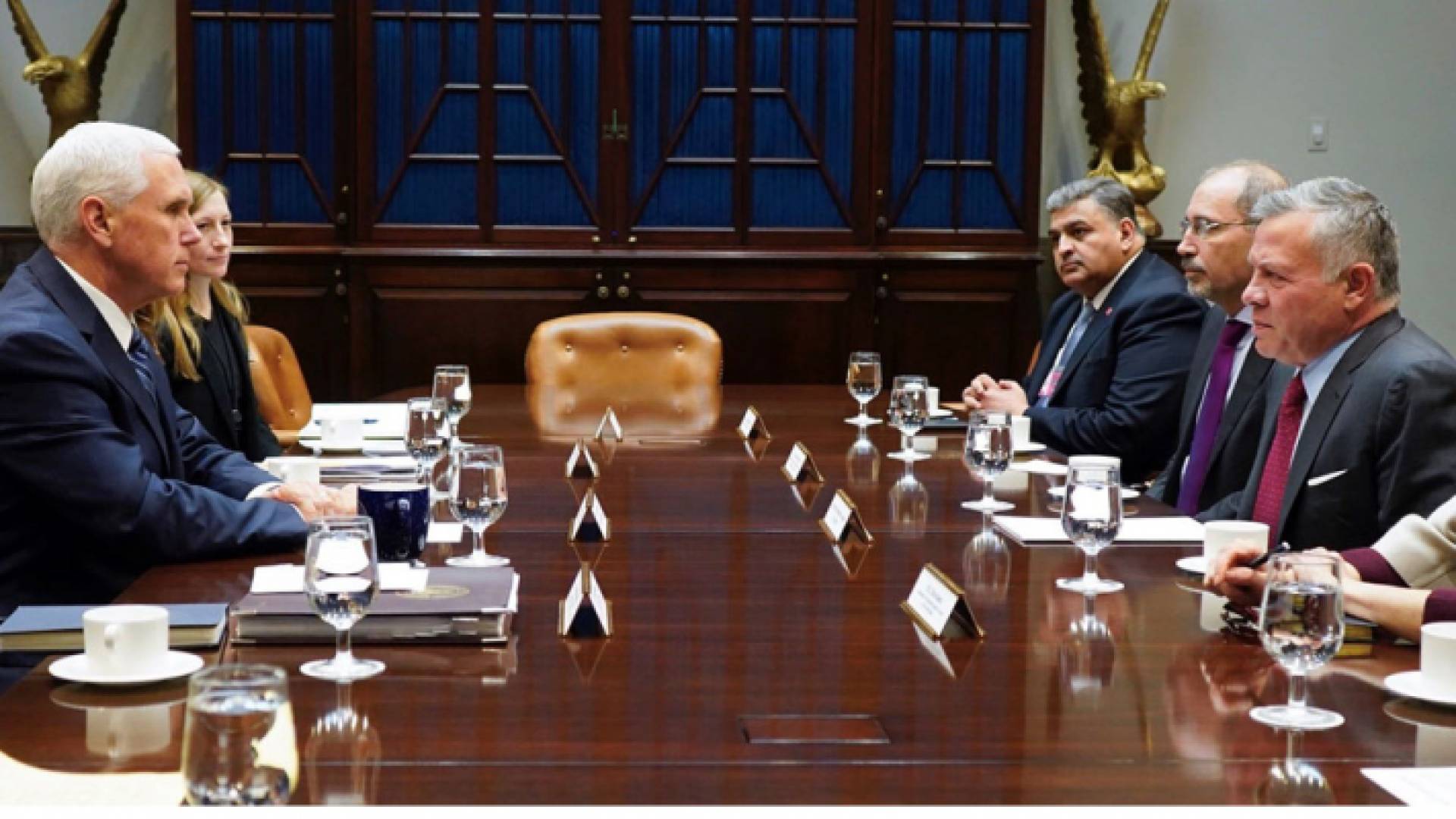 من الاجتماع