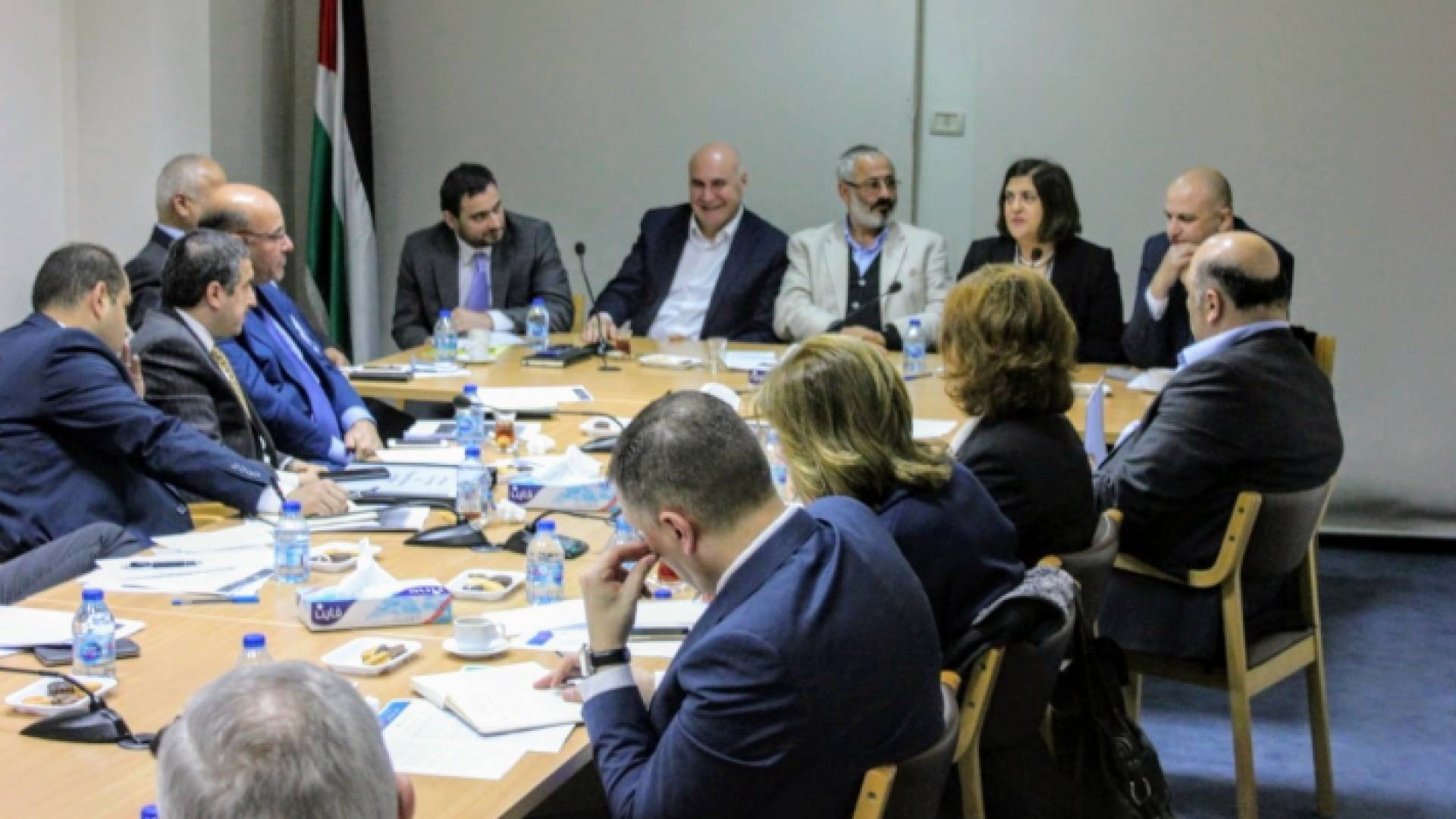 الاقتصادي والاجتماعي يناقش مخرجات مؤتمر لندن