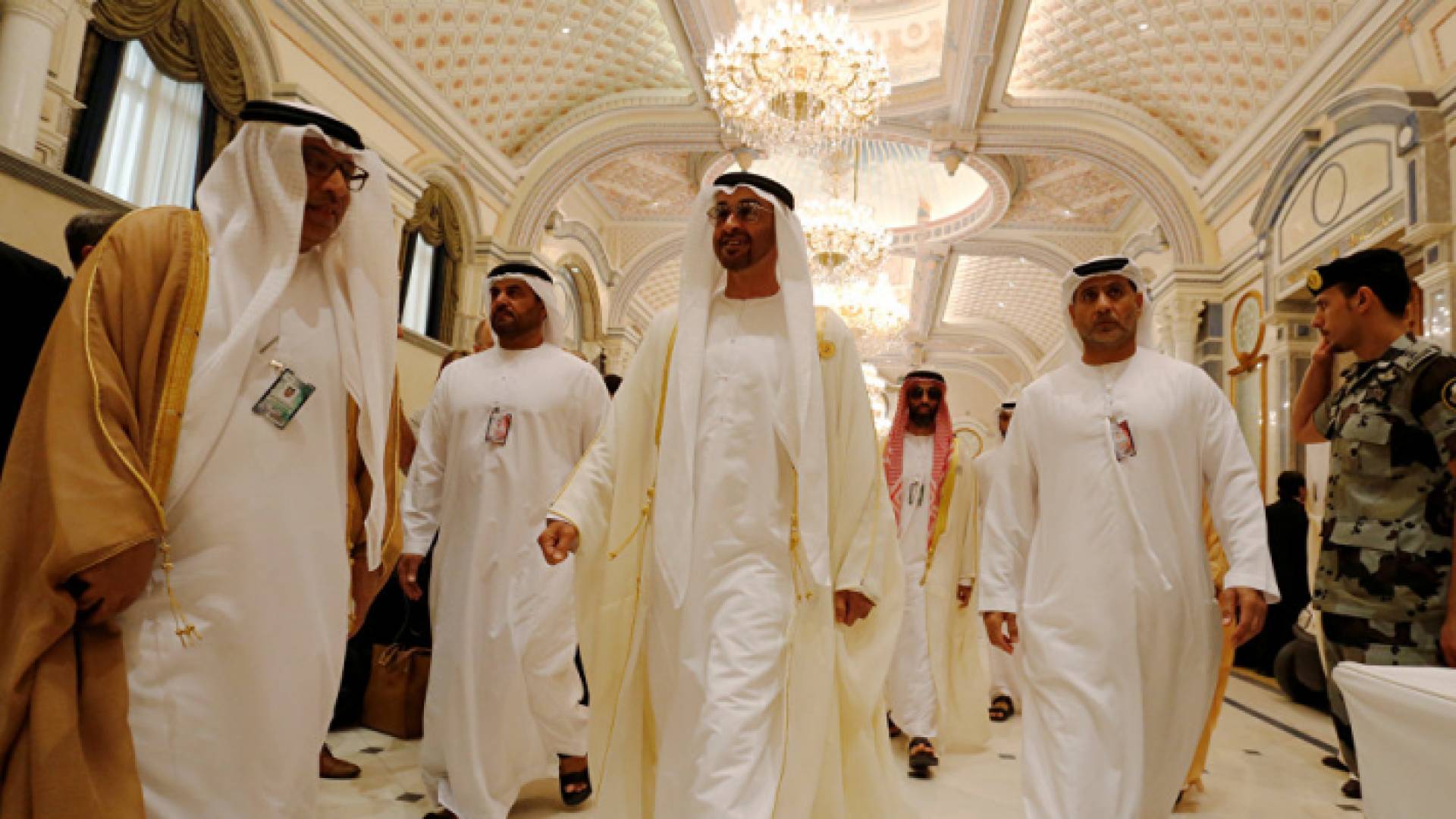 عربت الإمارات العربية المتحدة عن أسفها لقرار الاتحاد الأوروبي