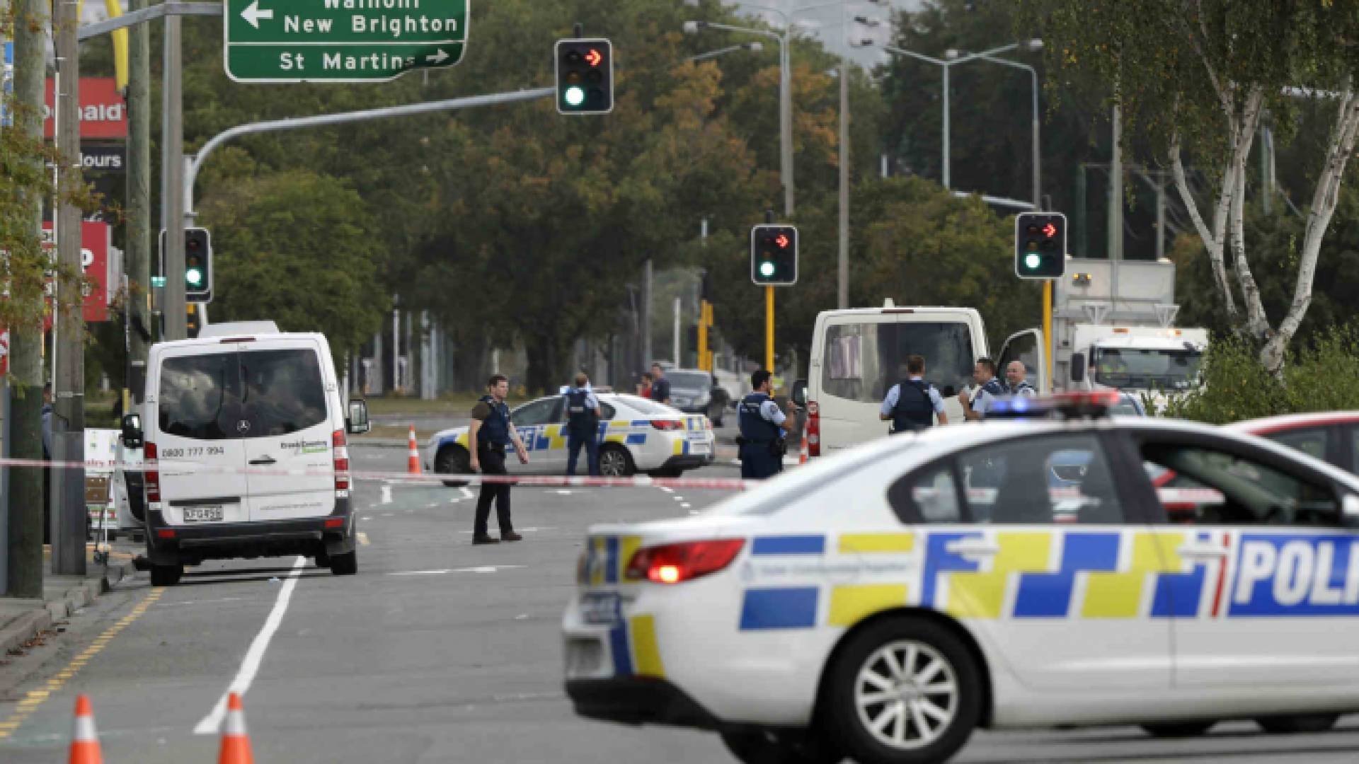 شاهد عيان: الشرطة وصلت بعد 20 دقيقة والإسعاف بعد 30