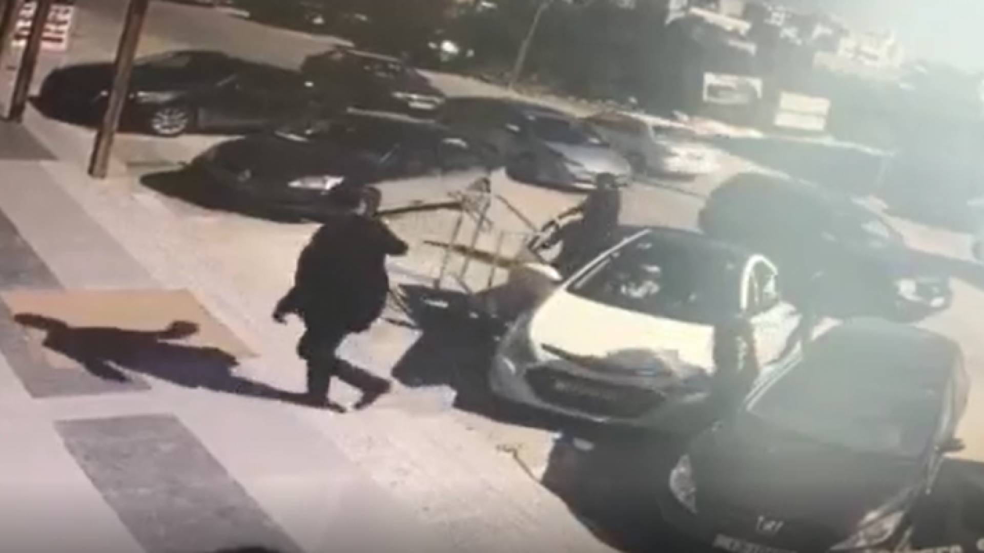 البحث الجنائي يلقي القبض على سارق محل تجاري في اربد